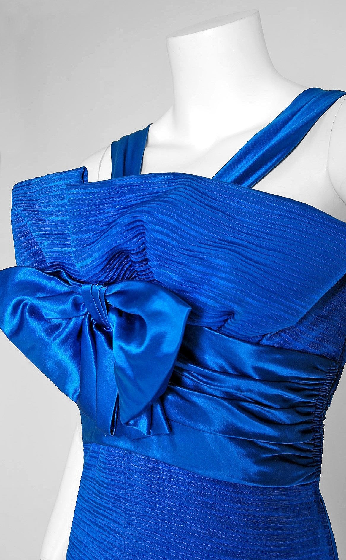 1960's Nina Ricci Paris Cobalt-Blue Silk Shelf-Bust Bow Hourglass Mermaid Gown In Excellent Condition In Beverly Hills, CA