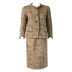 Retro 1958 Chanel Haute-Couture Oatmeal Green Wool Tweed Skirt & Jacket Suit