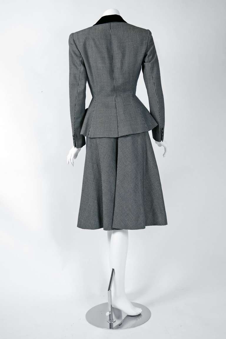 1950 Christian Dior Haute-Couture Noir & Laine blanche Costume New-Look 1