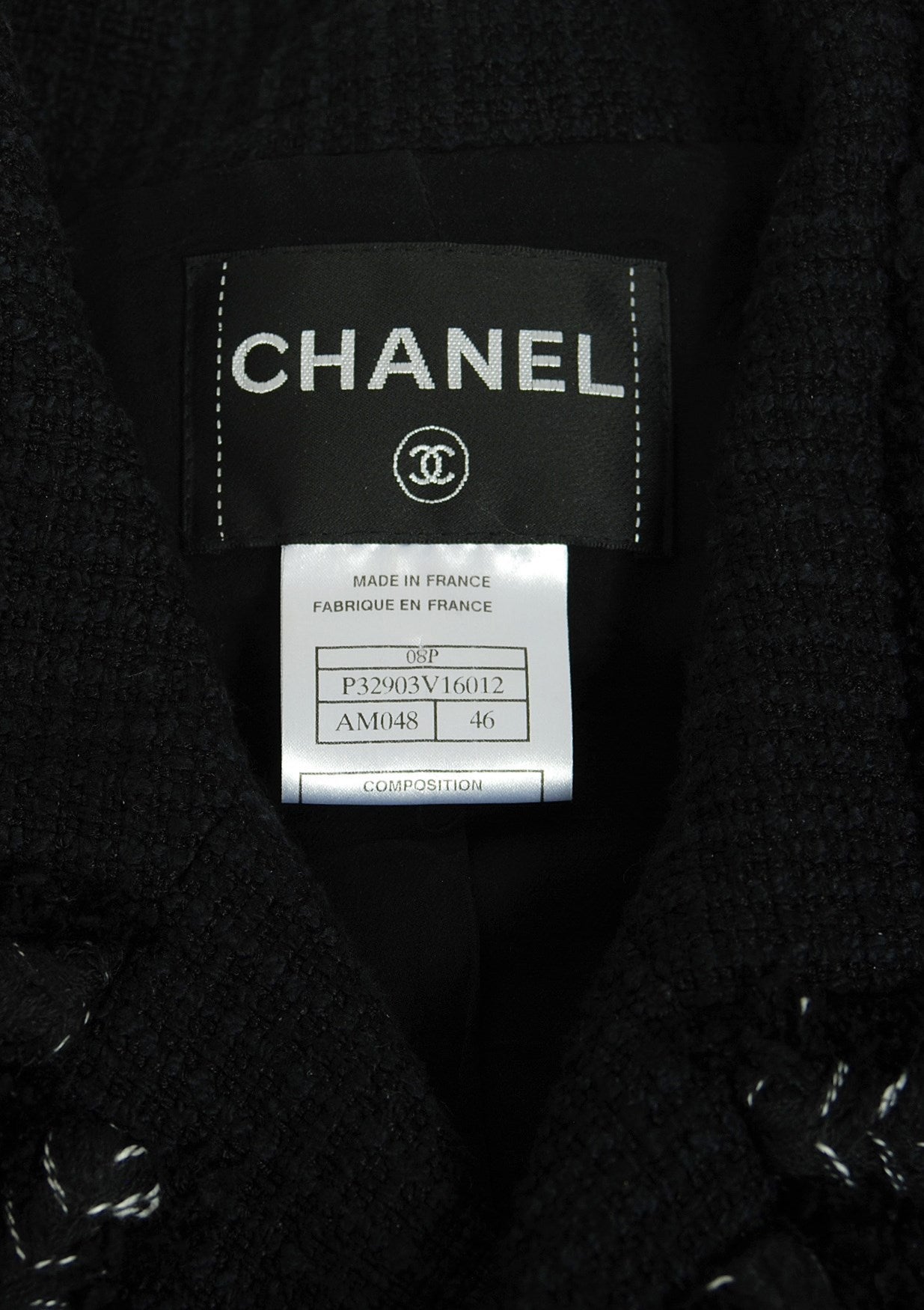 2008 Chanel Runway Black Boucle-Wool Pockets Fringe Trim Jacket Skirt Suit 3