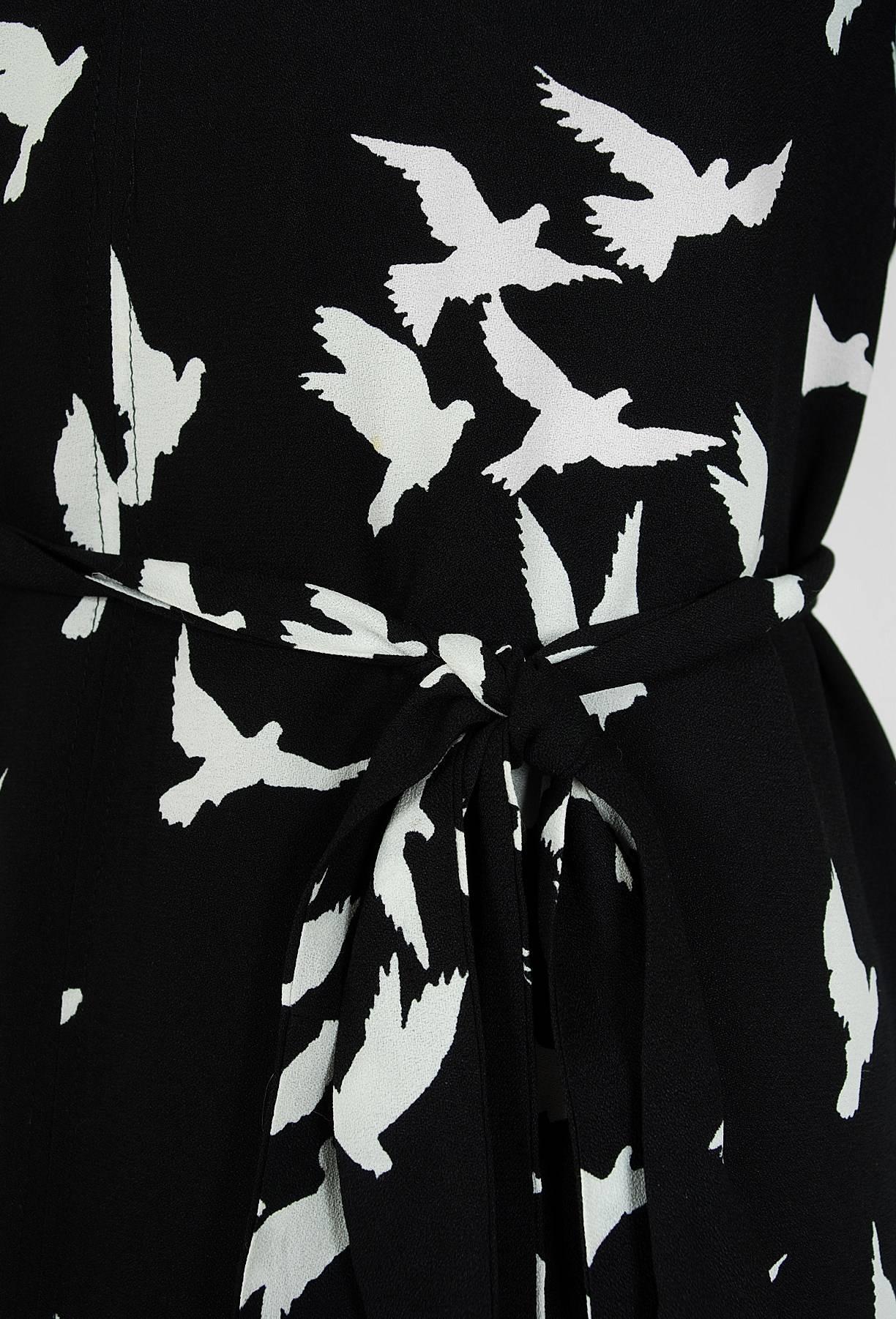1978 Yves Saint Laurent Doumented Bird Novelty Print Rayon-Crepe Belted Dress 1