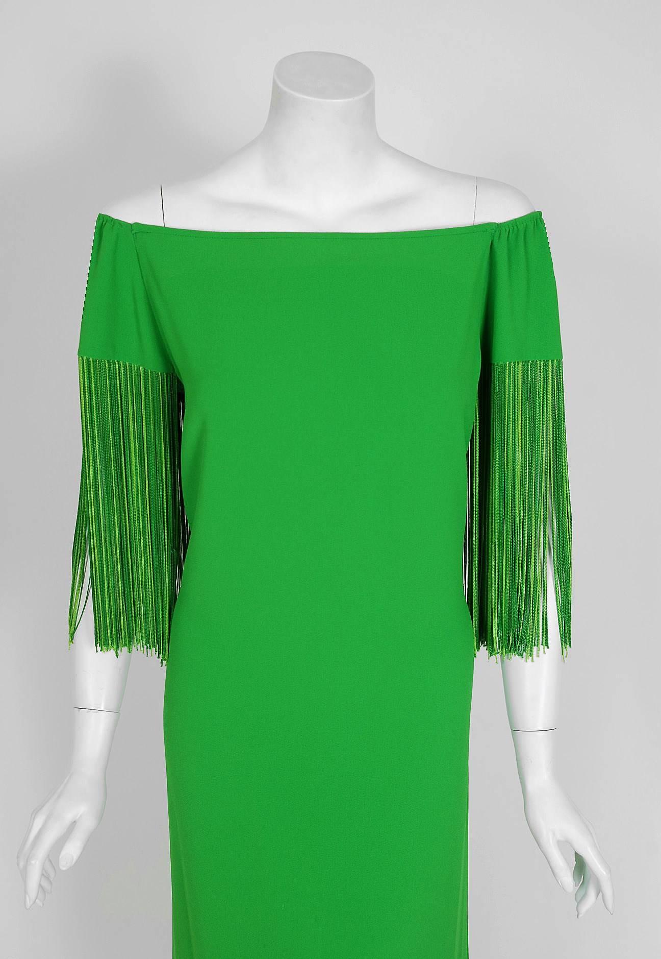 Exquisite 1970's kelly-green crepe dress by the famous 