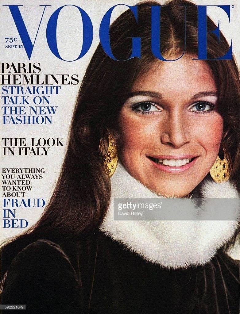 This breathtaking Norman Norell designer coat was famously featured on the cover of French Vogue back in September 1970. As pictured, it also belonged to his house model and muse, Denise. This gorgeous garment, in rich chocolate brown velvet and