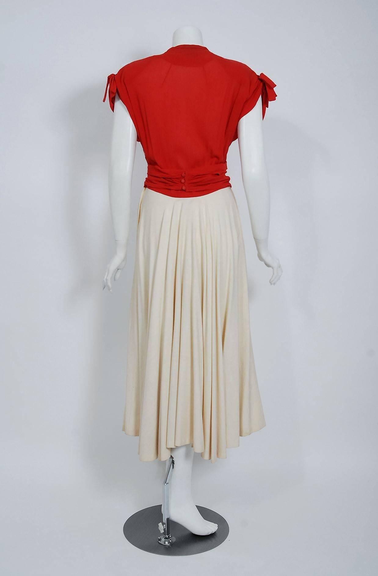 1940's Marion McCoy Under-The Sea Novelty Embroidered Linen Full Skirt Dress  3