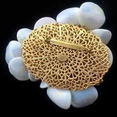 Stanley Hagler NYC large triple flowerhead brooch