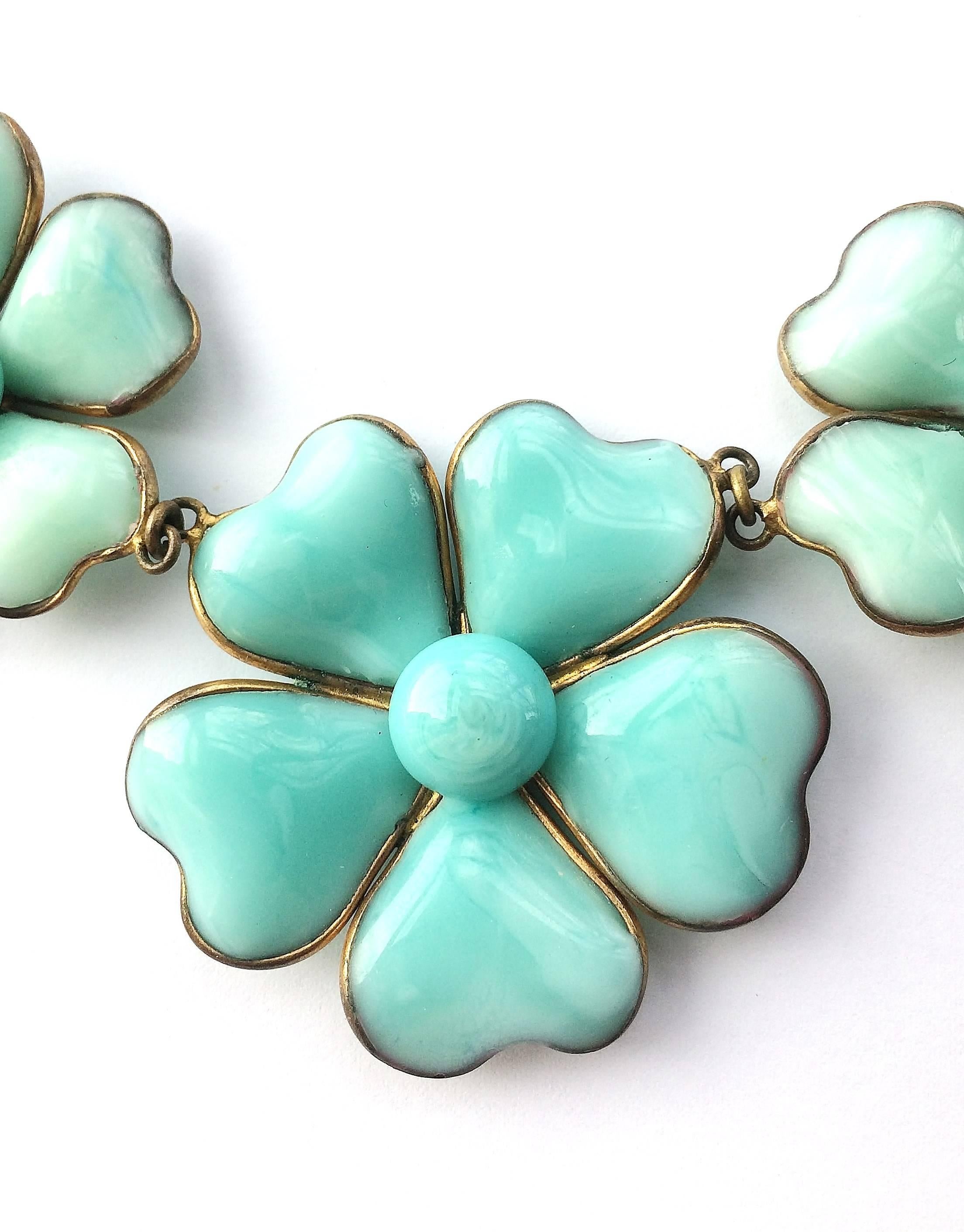 A very rare iconic Chanel poured glass 'camellia' necklace, 1930s 4