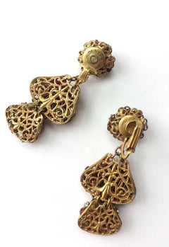 Ruby bead, rose montes and pearl drop earrings, De Mario, 1950s