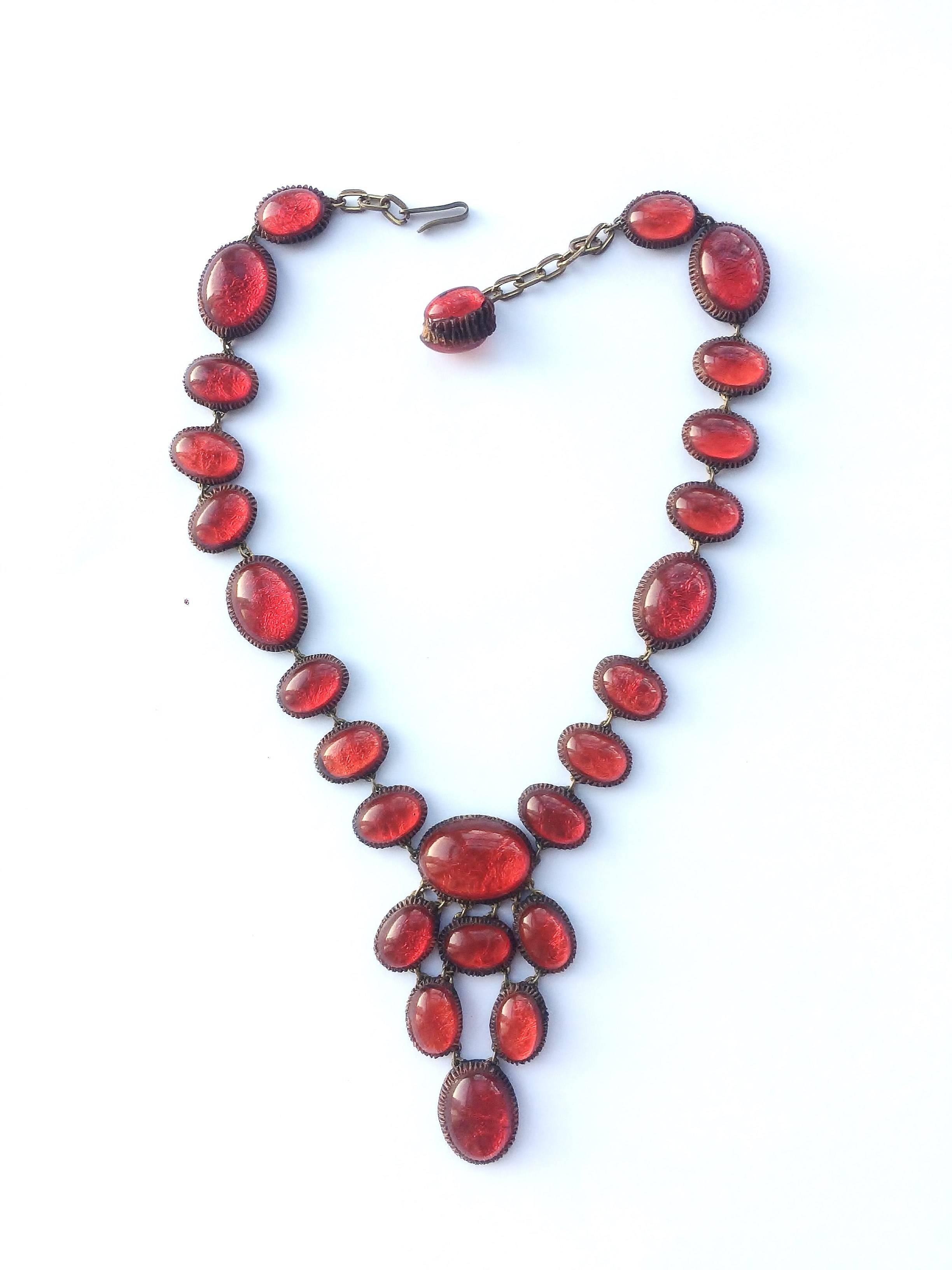 Resin and foil pendant necklace, France, 1960s In Excellent Condition In Greyabbey, County Down