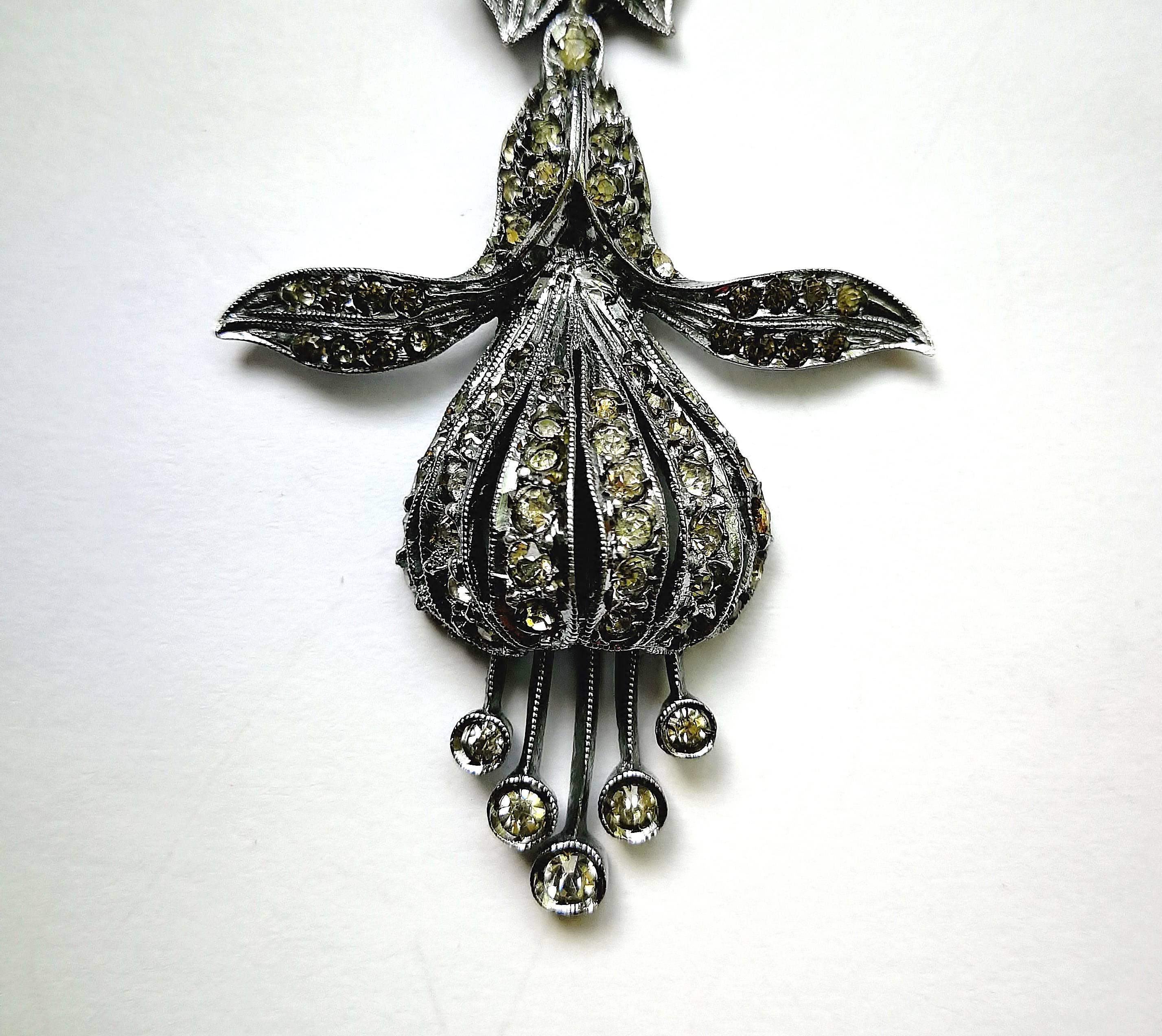 Long Silver and Paste Fuchsia English Drop Earrings, 1930s 2