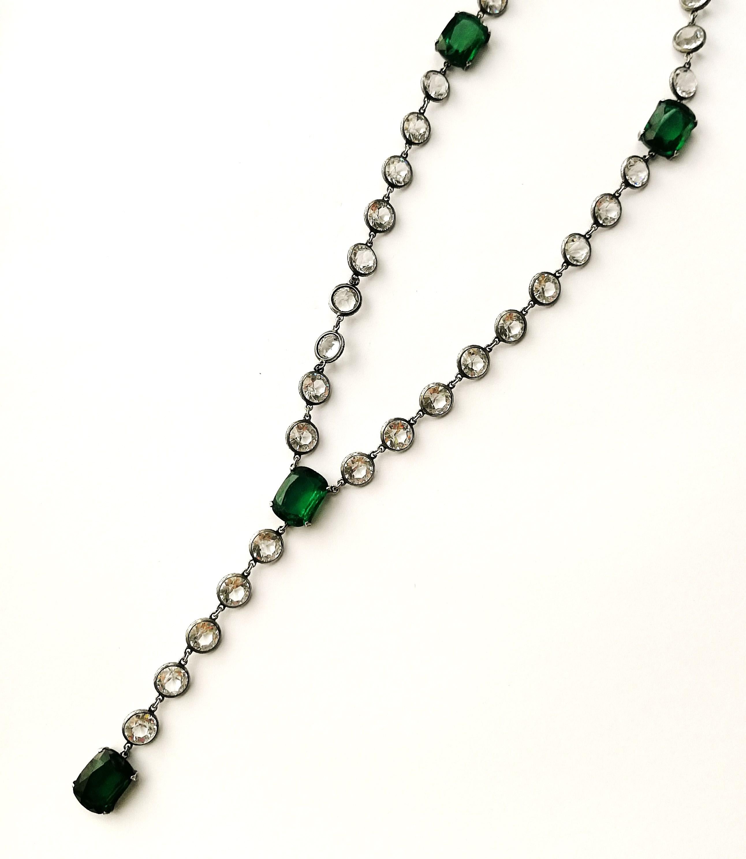 Silver/ emerald glass and clear crystal sautoir necklace, France, 1920s 3