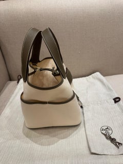 Hermès Picotin Cargo 18 Ecru Toile Canvas and Etoupe Swift Gold Hardware
