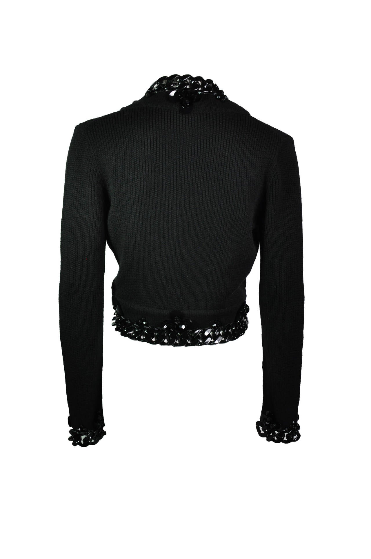 Oscar de la Renta Black Lucite Chain Around Cashmere Cardigan In Excellent Condition For Sale In Hong Kong, Hong Kong