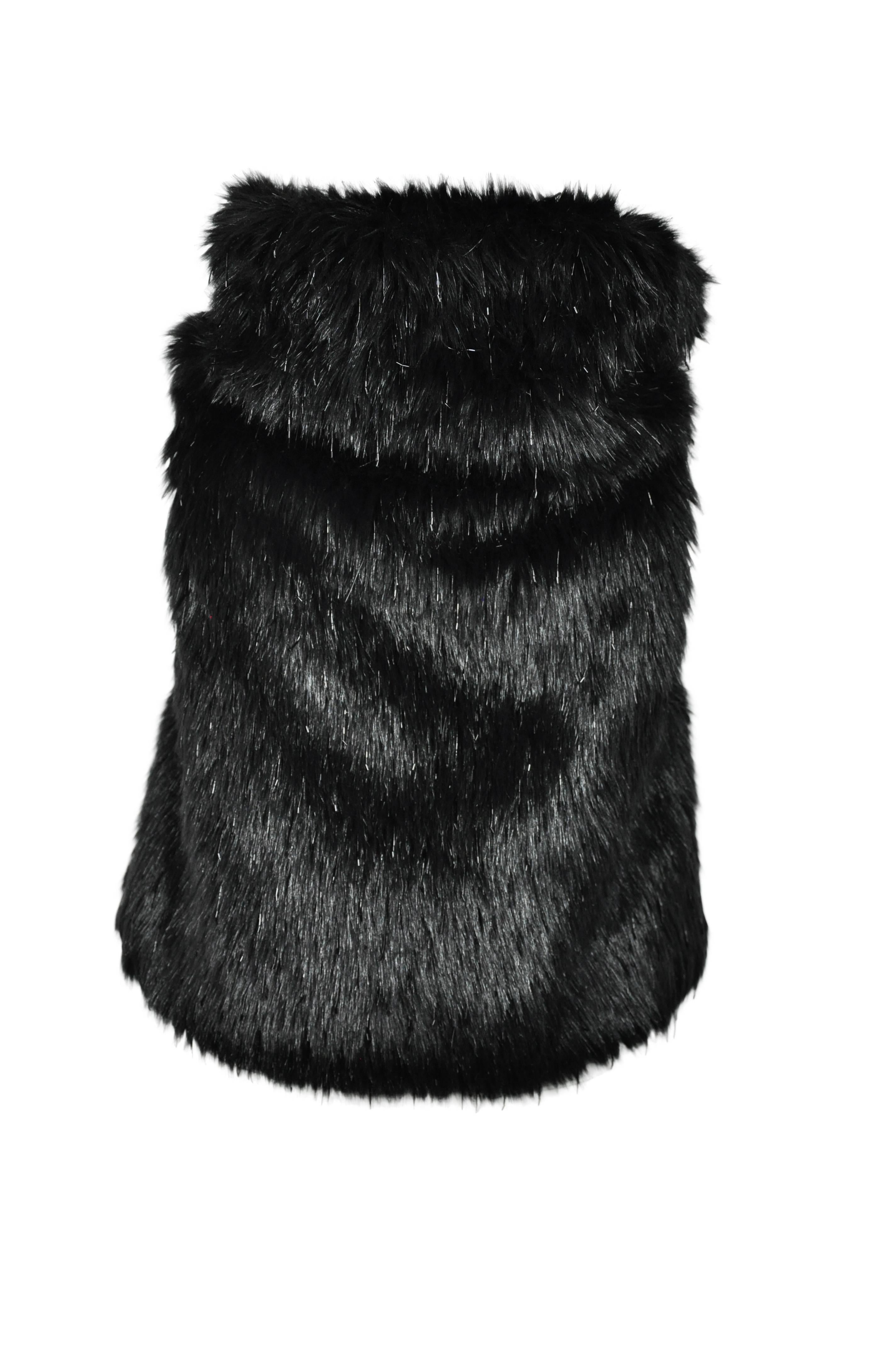 Chanel 2010 Collection Black Fantasy Fur Vest FR36 In Excellent Condition In Hong Kong, Hong Kong