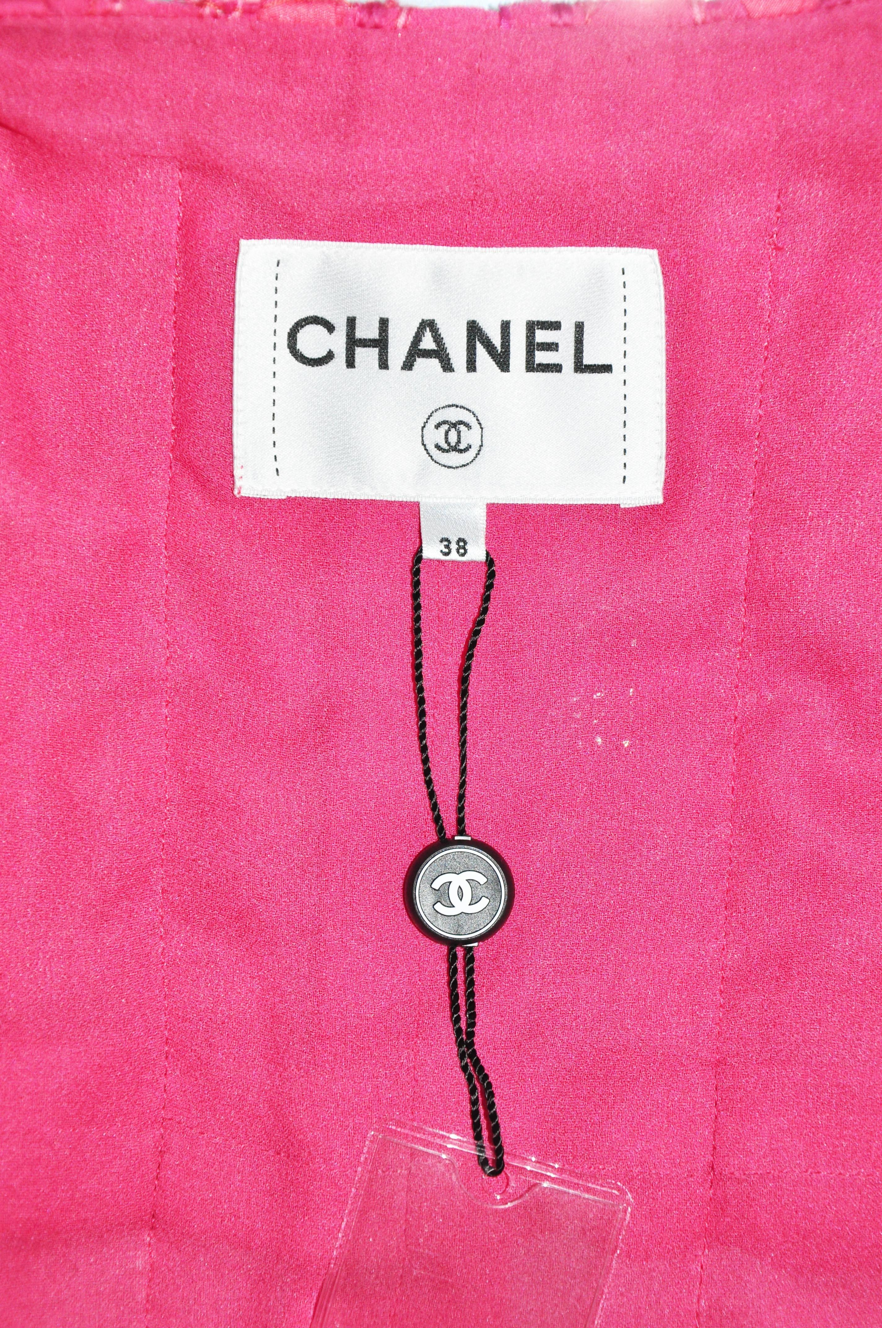 Chanel Runway Fuchsia Silver Fantasy Tweed Jacket, F / W 2016  For Sale 1