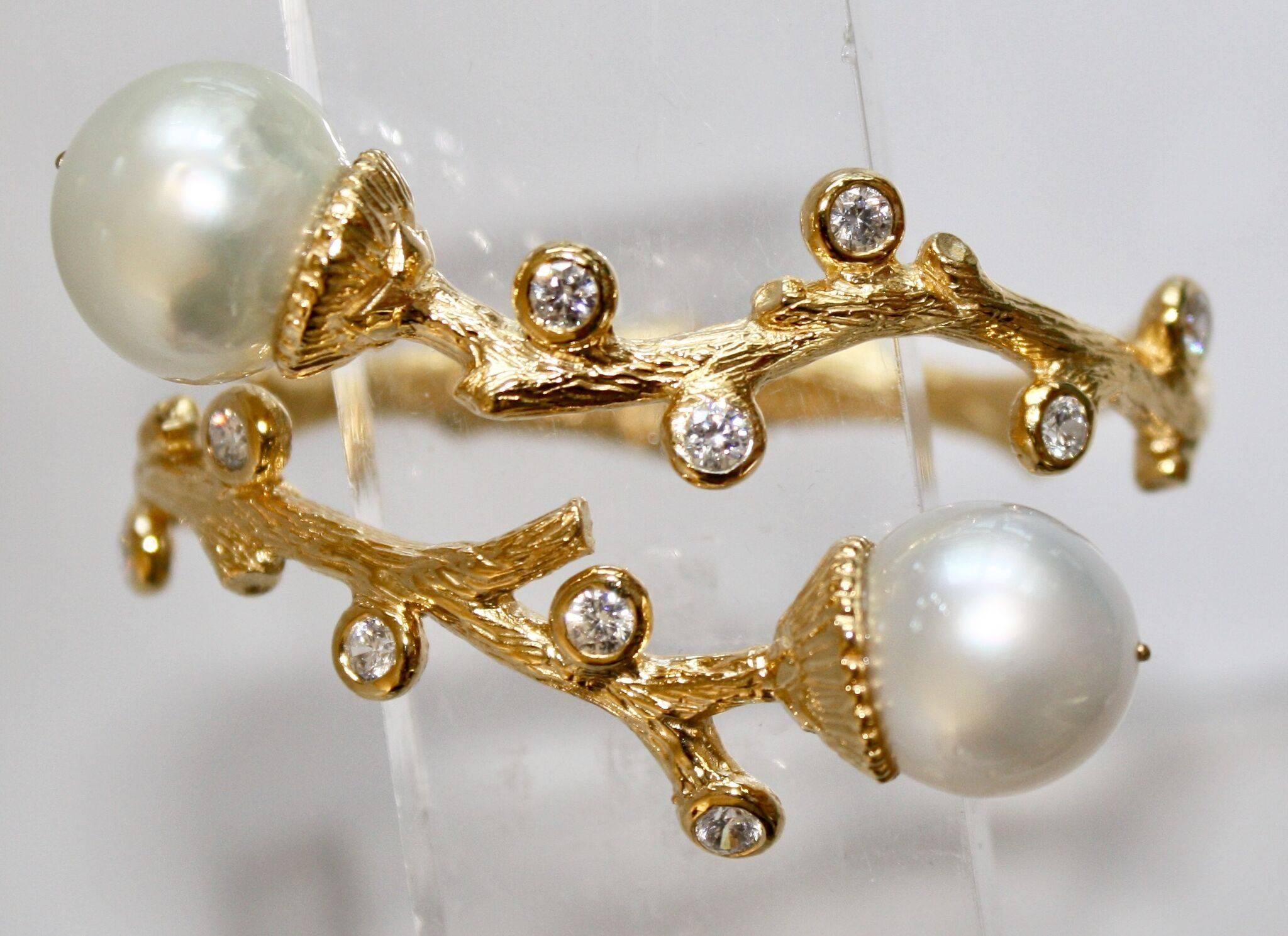 Women's South Sea Pearl Branch Motif Bangle Bracelet