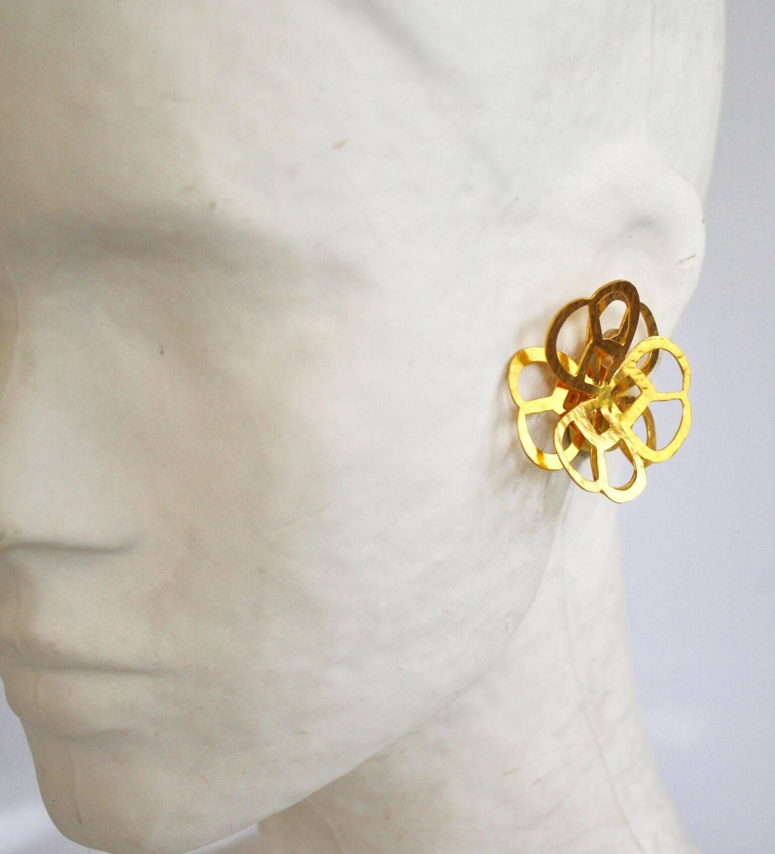 Gilded brass flower clip earrings from Herve van der Straeten. 

1.5