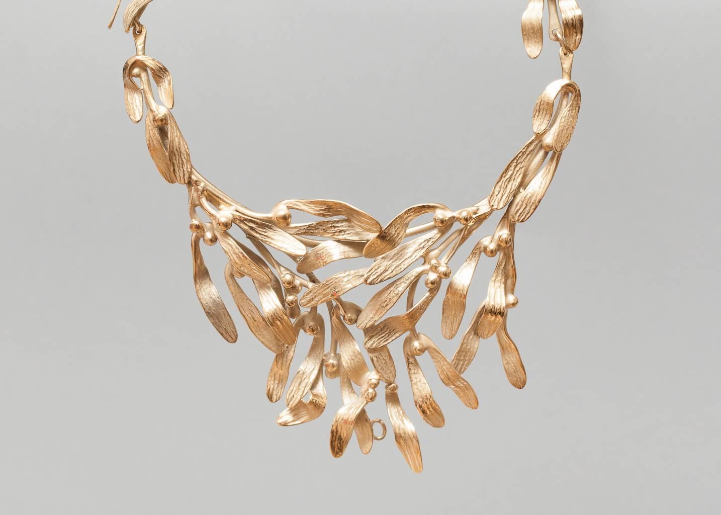Ambre & Louise Multi Leaf Statement Necklace With Removable Drops In New Condition For Sale In Virginia Beach, VA