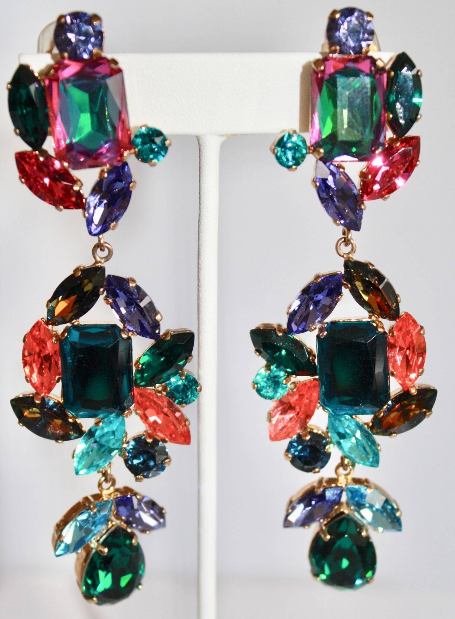 Multicolor clips in Swarovski crystal from Philippe Ferrandis. One of a kind. 4.25