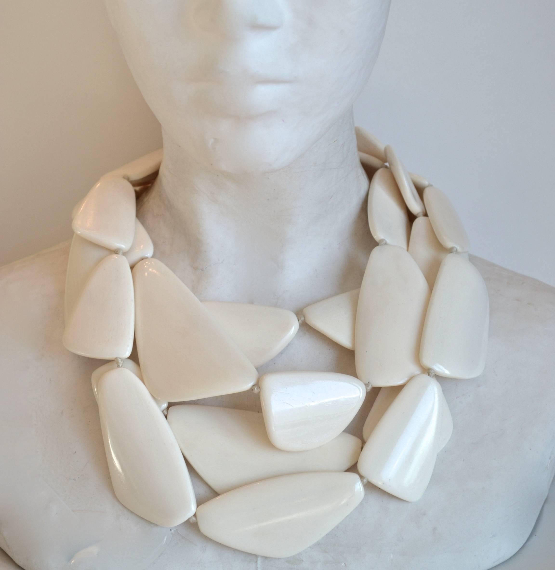 Modern and chic statement necklace made with horn from Danish design house Monies. Very lightweight and soft on the skin. 