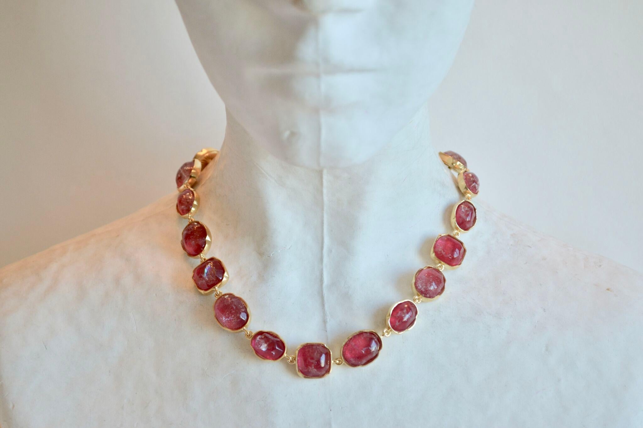 Goossens Paris Berry Tinted Rock Crystal Necklace In New Condition In Virginia Beach, VA