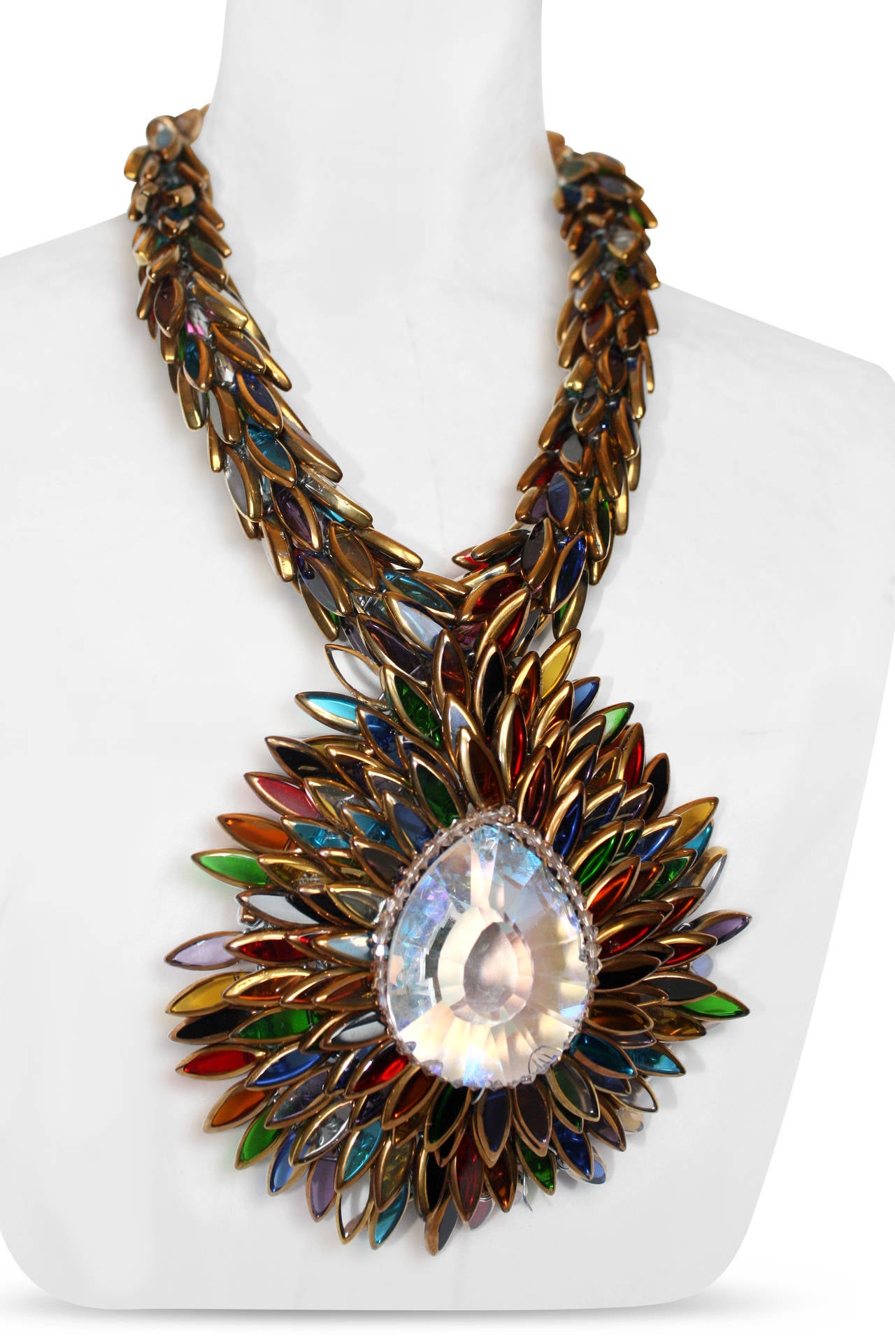 This Vilaiwan Fine Jewelry custom made multi tone oversized glass necklace is for the true statement-maker. 

Designer Biography:

Vilaiwan Fine Jewelry is the work of creative artist and designer Joe Polthakorn Viboonviriyawong, a