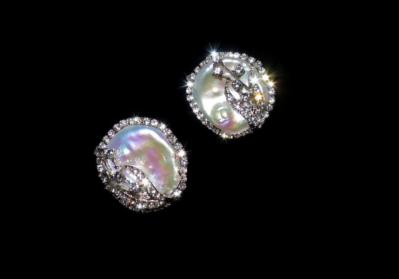 Mei's Swarovski Crystal with Pearl Button Clip Earrings						 In New Condition In Virginia Beach, VA