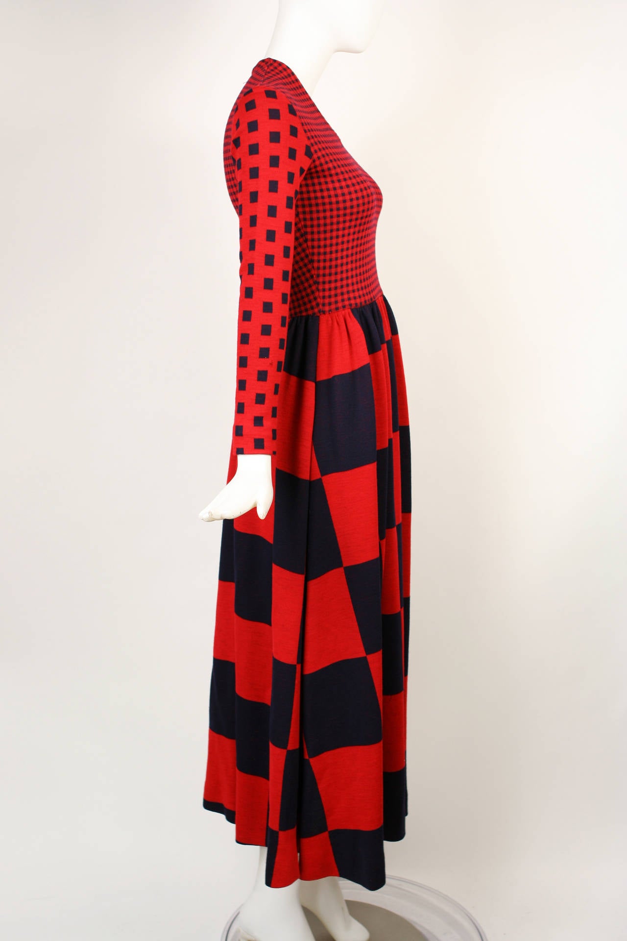 Vintage Rudi Gernreich 1970s Op Art Maxi Dress In Excellent Condition For Sale In New York, NY