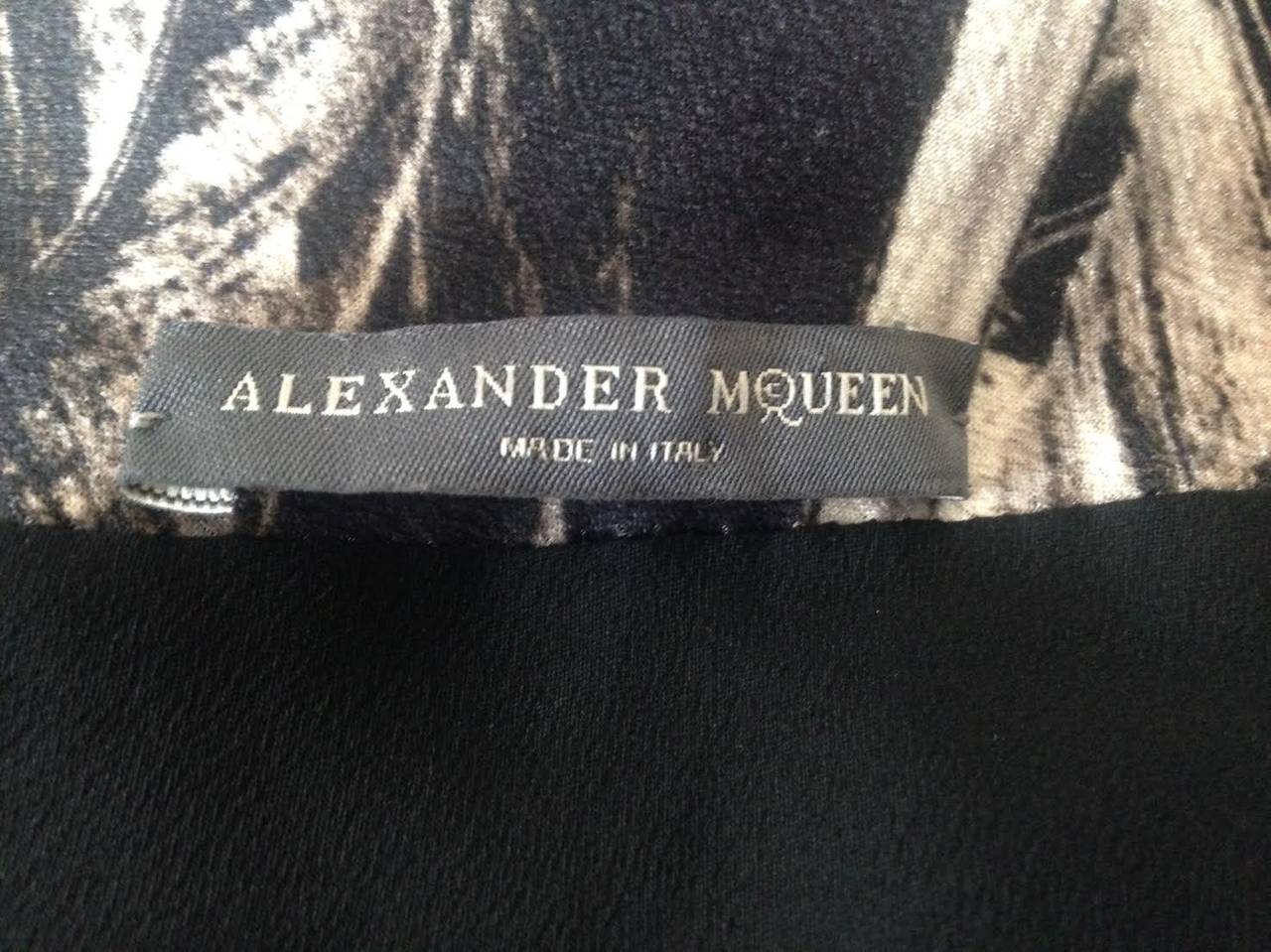 Rare Alexander McQueen s/s 2009 Feather Print Silk Gown For Sale 3