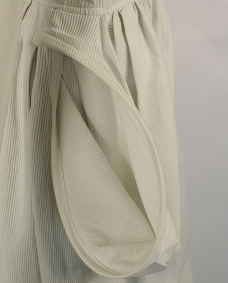 Comme des Garçons White Sculptural Dress For Sale 1