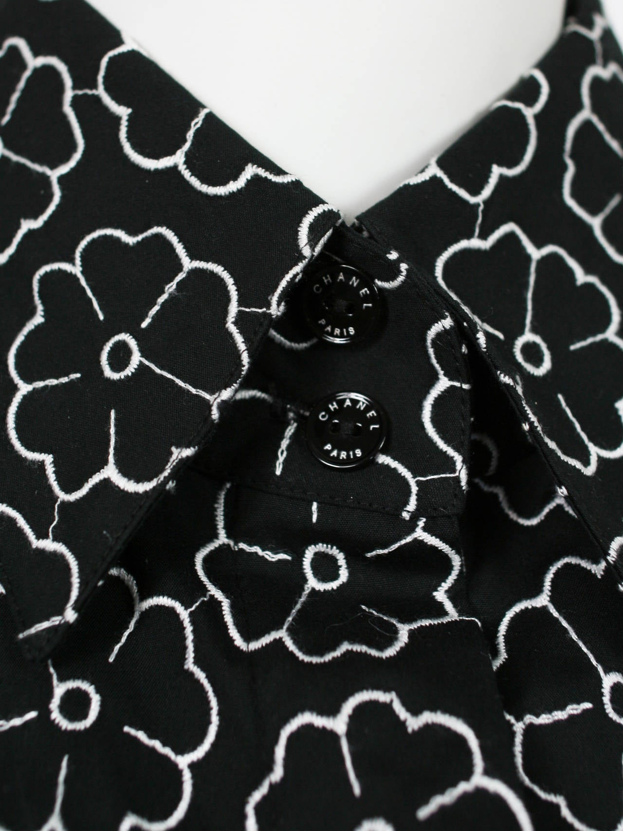 Chanel Black Camelia Embroidred Shirt For Sale 1