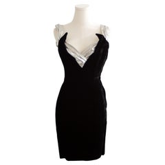 Thierry Mugler Vintage 1990er Schwarzes geflügeltes Vampire-Kleid aus Samt und Silber-Lame