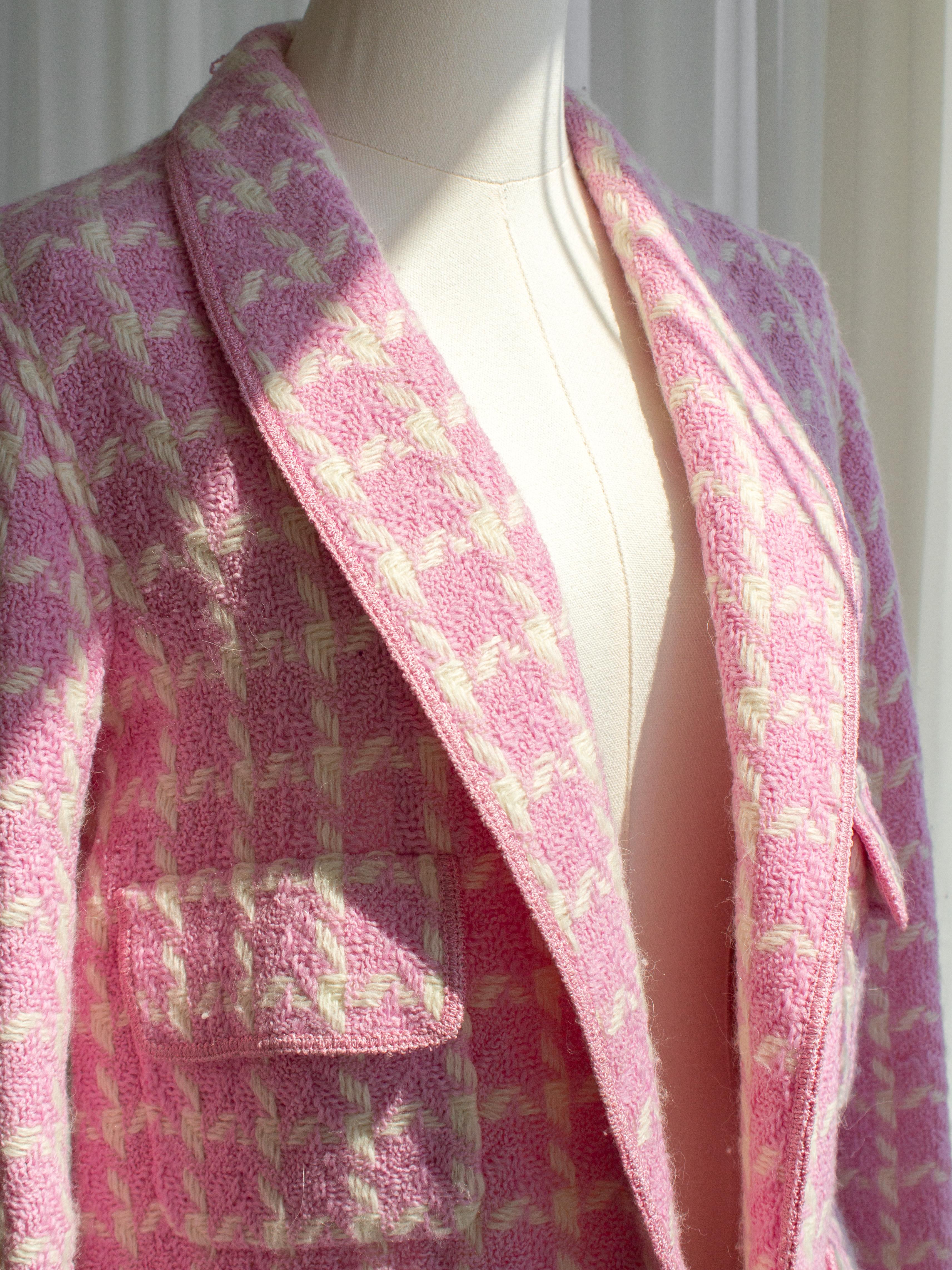 Seltene Chanel Vintage F/S 1996 Barbie Rosa Weiß karierte Tweed CC 96P Jacke im Angebot 2