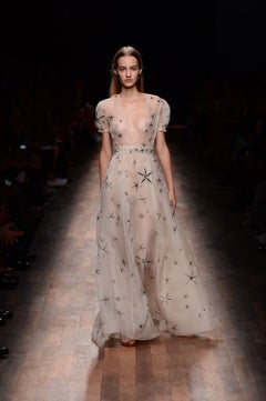 Valentino Frühjahr/Sommer 2015 – Seidenorganza-Abendkleid mit Paillettenverzierung im „Starfish“-Design