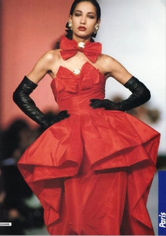 Chanel Herbst/Winter 1987 – Rotes Seidentaft-Kleid mit Schößchen und Schleife