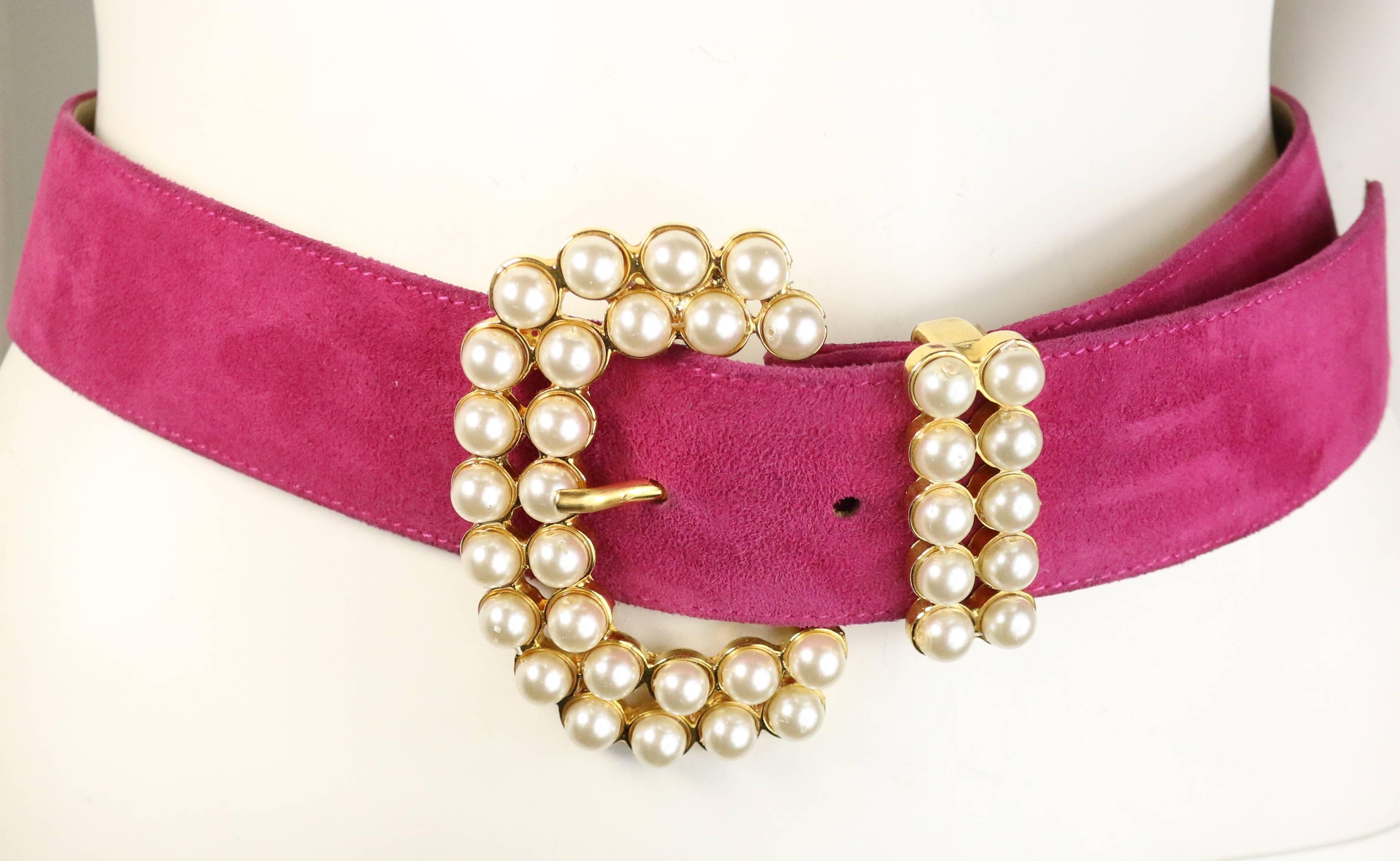- Vintage 80s pearl gold toned hardware pink suede belt.   

- Made in Italy.   

- Size 27 to 28 inches. 