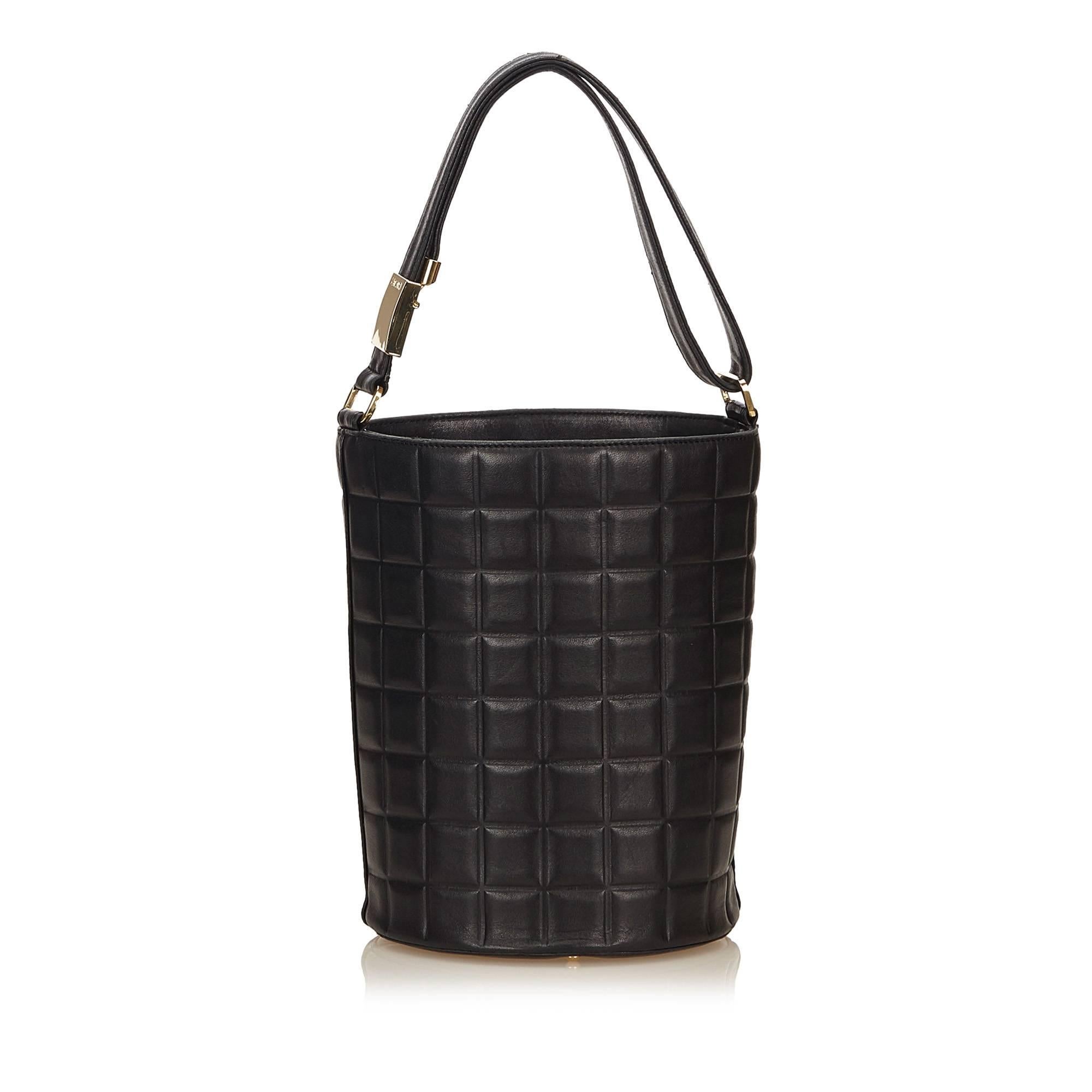 Women's Chanel Black Leather Choco Bar Bucket Shoulder Bag