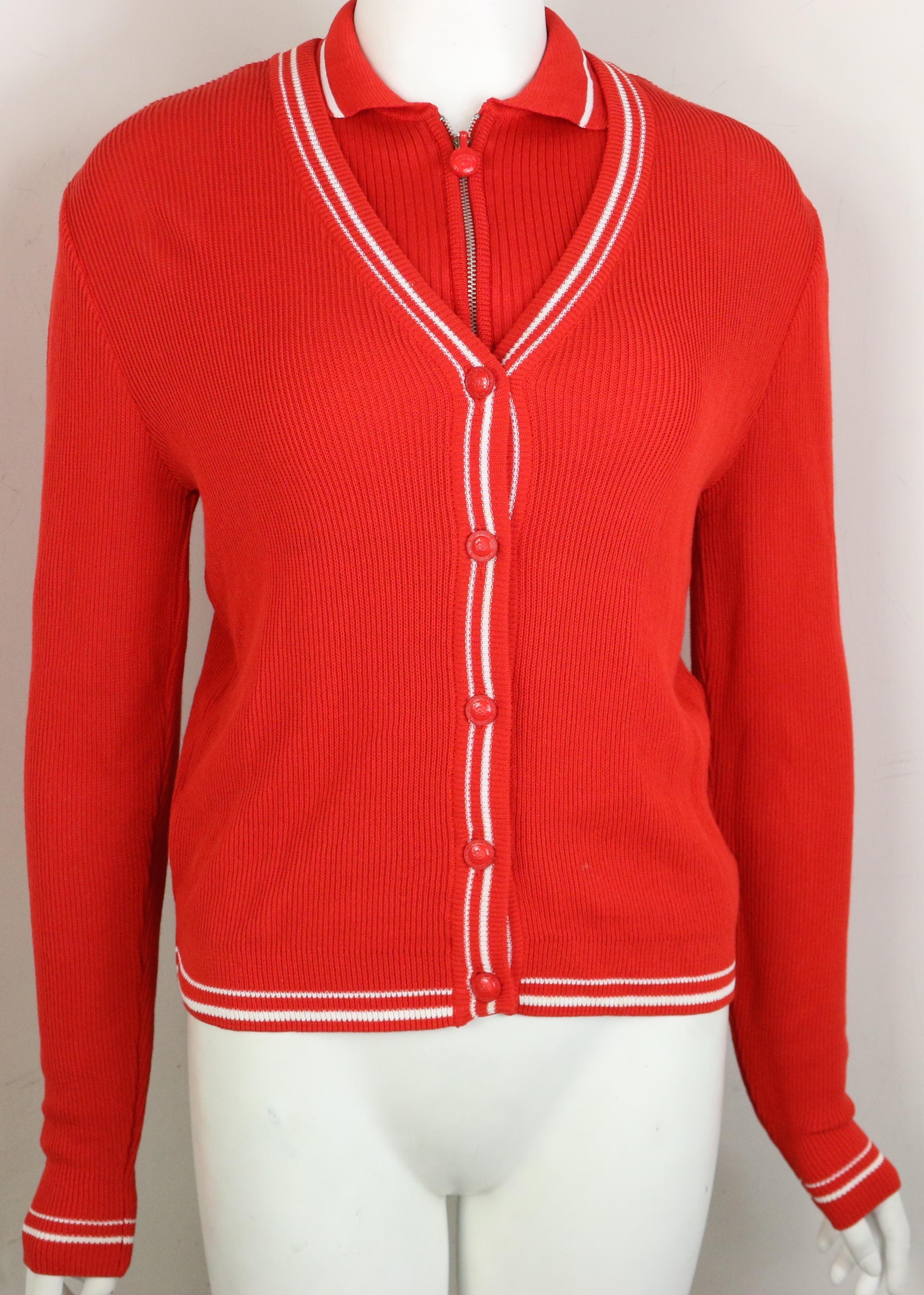 - Vintage Gianni Versace Couture red and white knitted cotton sleeveless top and cardigan twinset from spring 1996 collection. A very sporty and colourful twinset!

- Ribbed collars, cuffs, and hem. 

- Featuring red 