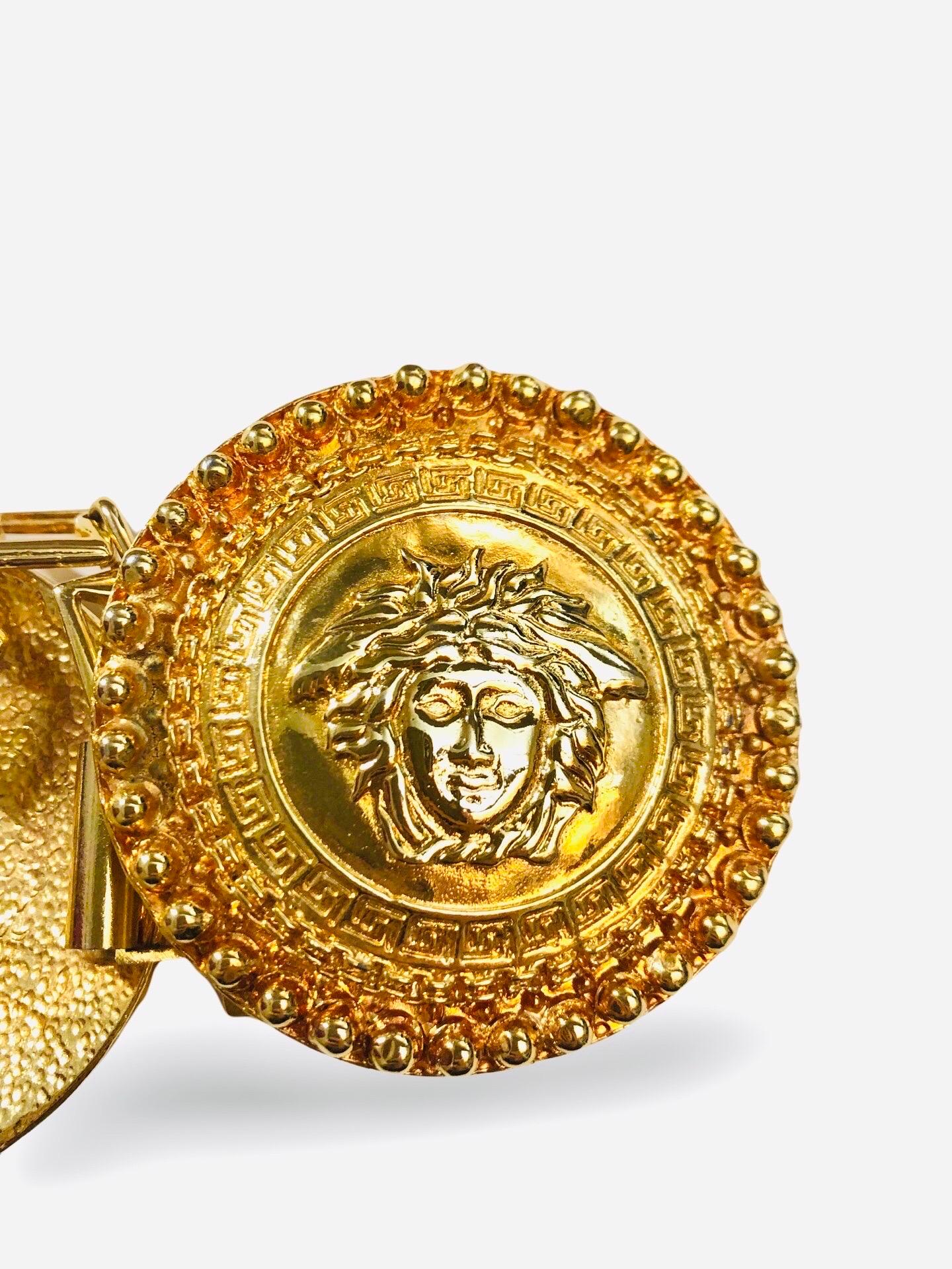 Marron Gianni Versace - Ceinture en chaîne en or Medusa en vente