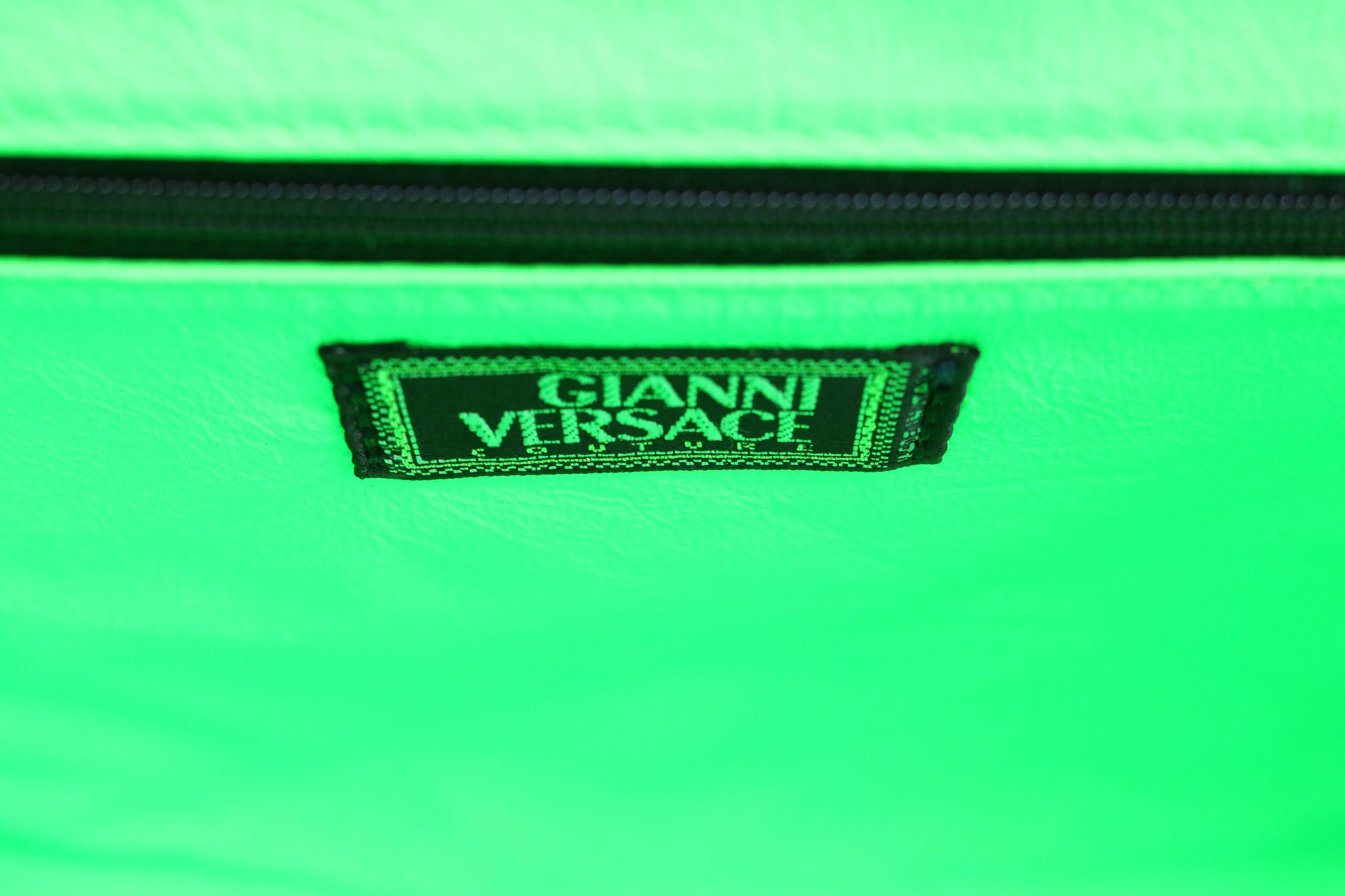 Gianni Versace Couture Neon Green Leather Bag In Excellent Condition In Sheung Wan, HK
