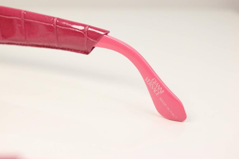Women's Gianni Versace Pink Croc Leather Sunglasses For Sale