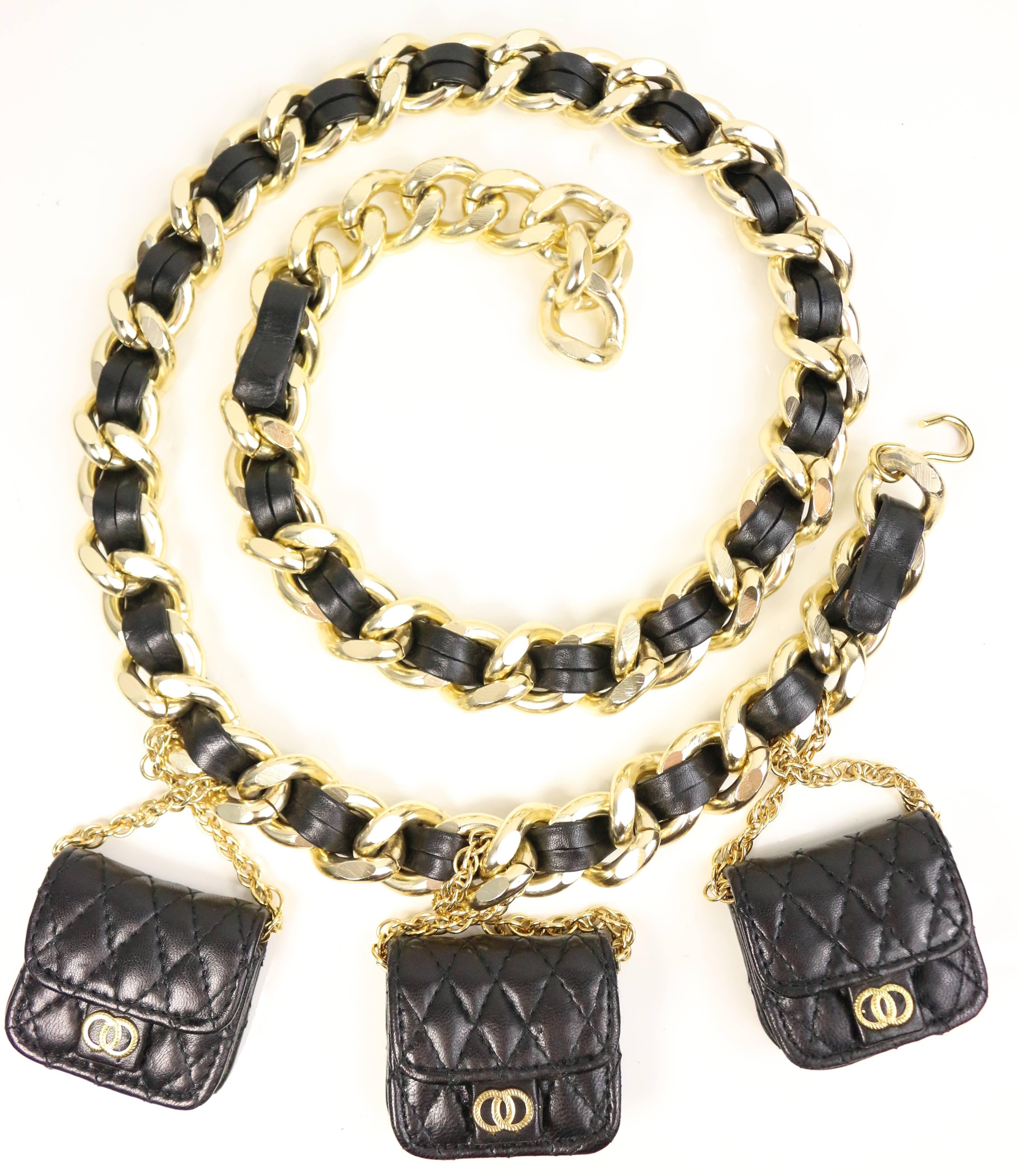 - Vintage 80s black leather gold chain link belt attached with three drop black mini quilted leather gold chain flap handbag. 

- Length: 39 inches. (you can hook wherever you want.)

