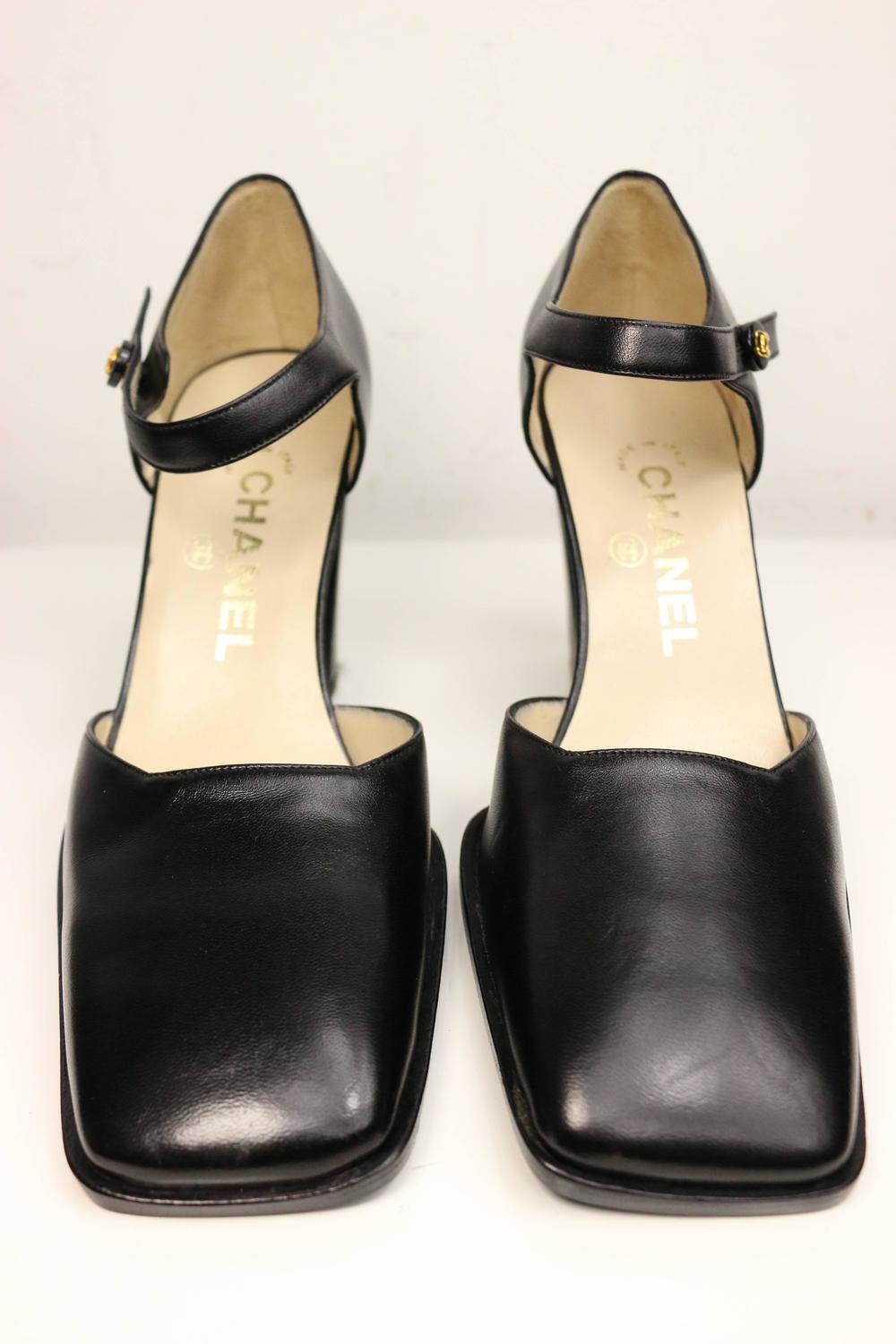Chanel Classic Black Leather Square Toe Heels For Sale at