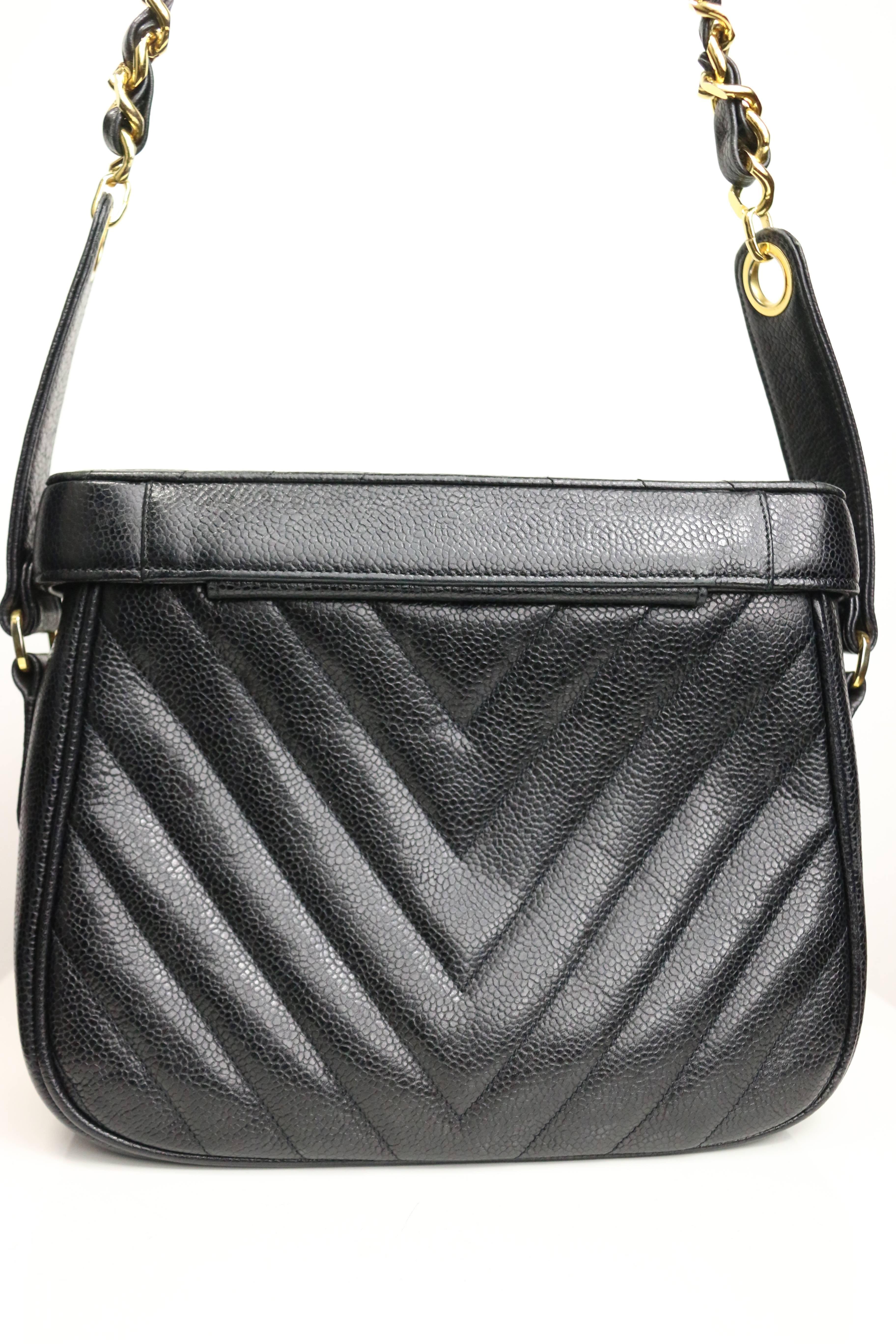 Chanel Black Caviar Leather Chevron Vanity Bag  In Excellent Condition In Sheung Wan, HK