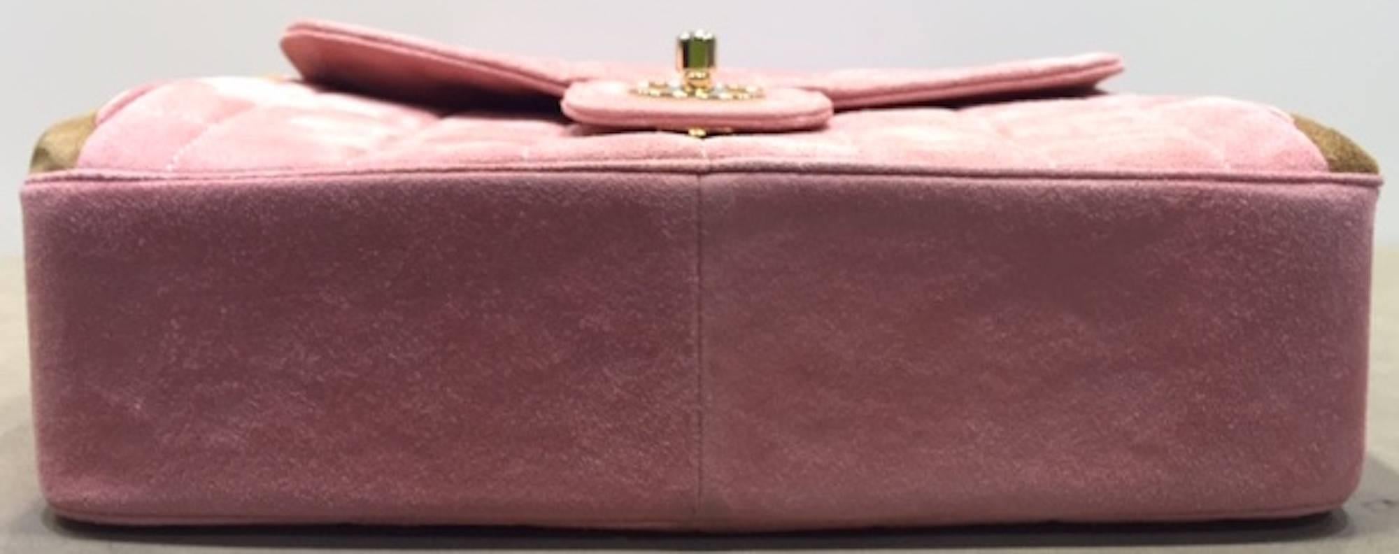 Chanel Pink Suede Quilted Handbag  In Excellent Condition In Sheung Wan, HK