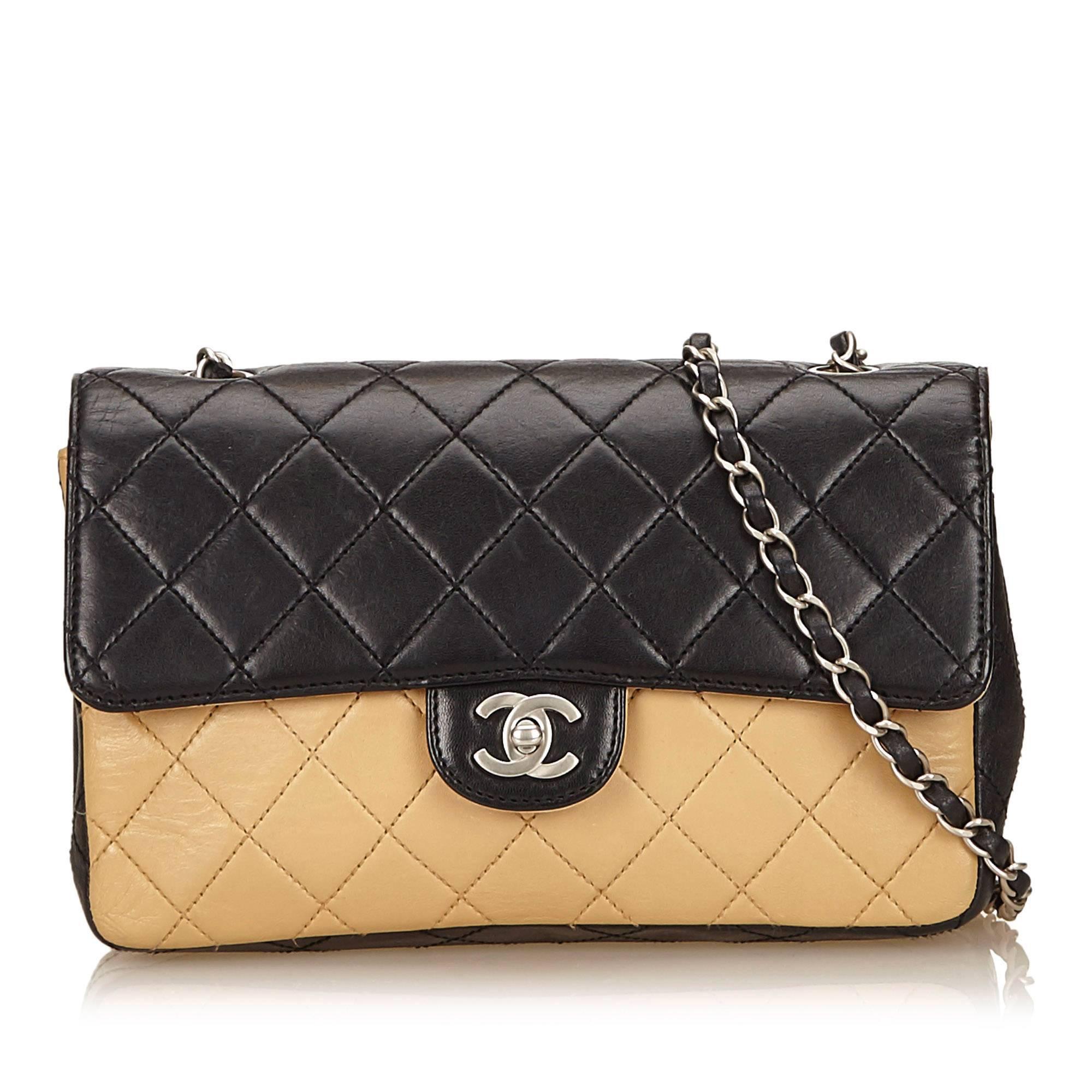 Chanel Back and Beige Quilted Lambskin Matelassé Shoulder Flap Bag In Excellent Condition In Sheung Wan, HK