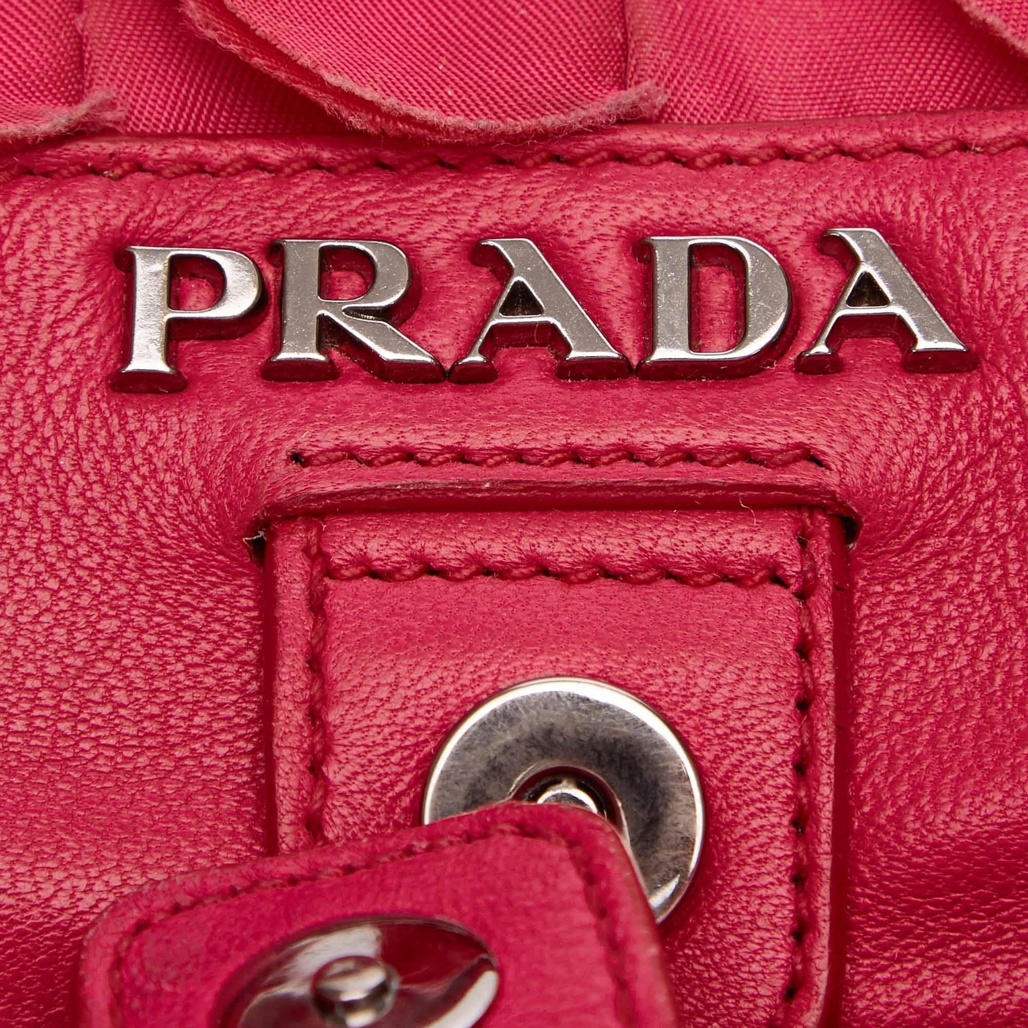 Rose Sac fourre-tout à volants en satin rose de Prada