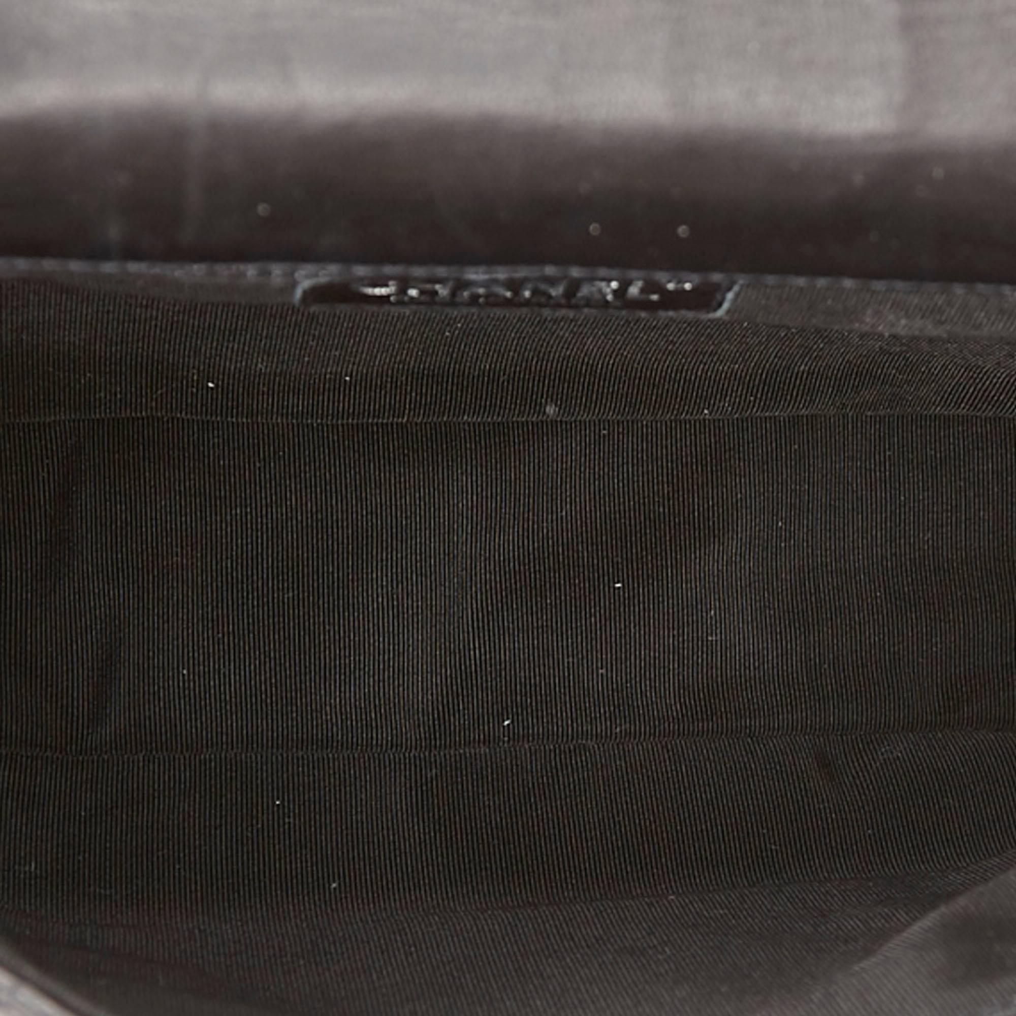 Women's Chanel Classic Black Lambskin Chocolate Bar Reissue Flap Bag