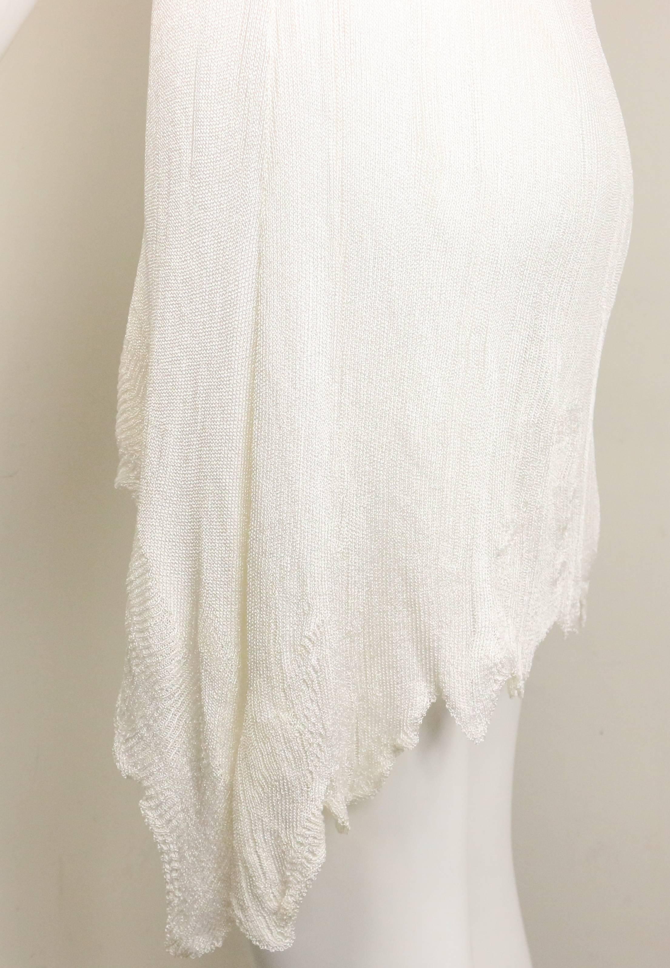 E Couture White Asymmetric Hem Sleeveless Knitted Dress  For Sale 1
