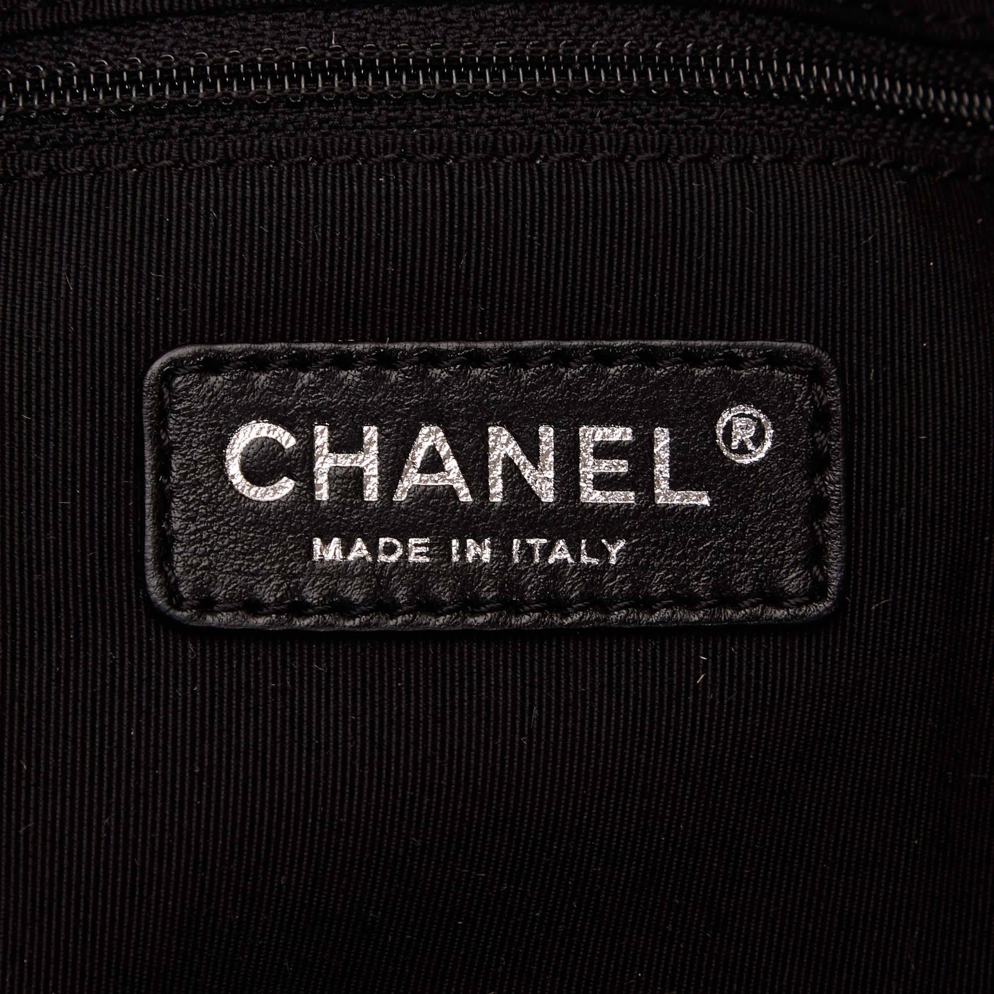 Chanel Black Patent and Navy Nylon Stretch Spirit Cabas Tote Bag 3