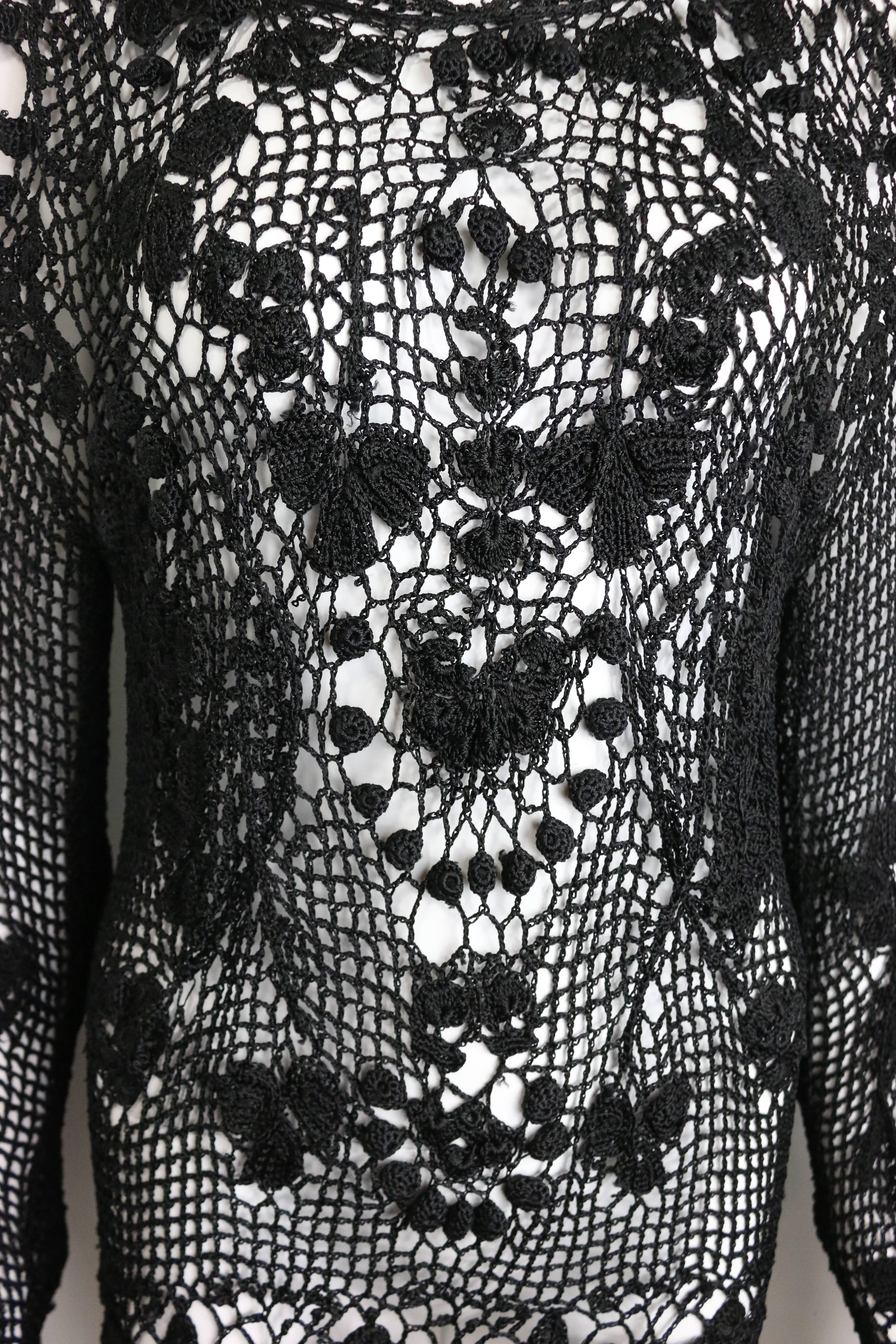 Black Knitted Pattern Long Sleeves Top In Excellent Condition In Sheung Wan, HK